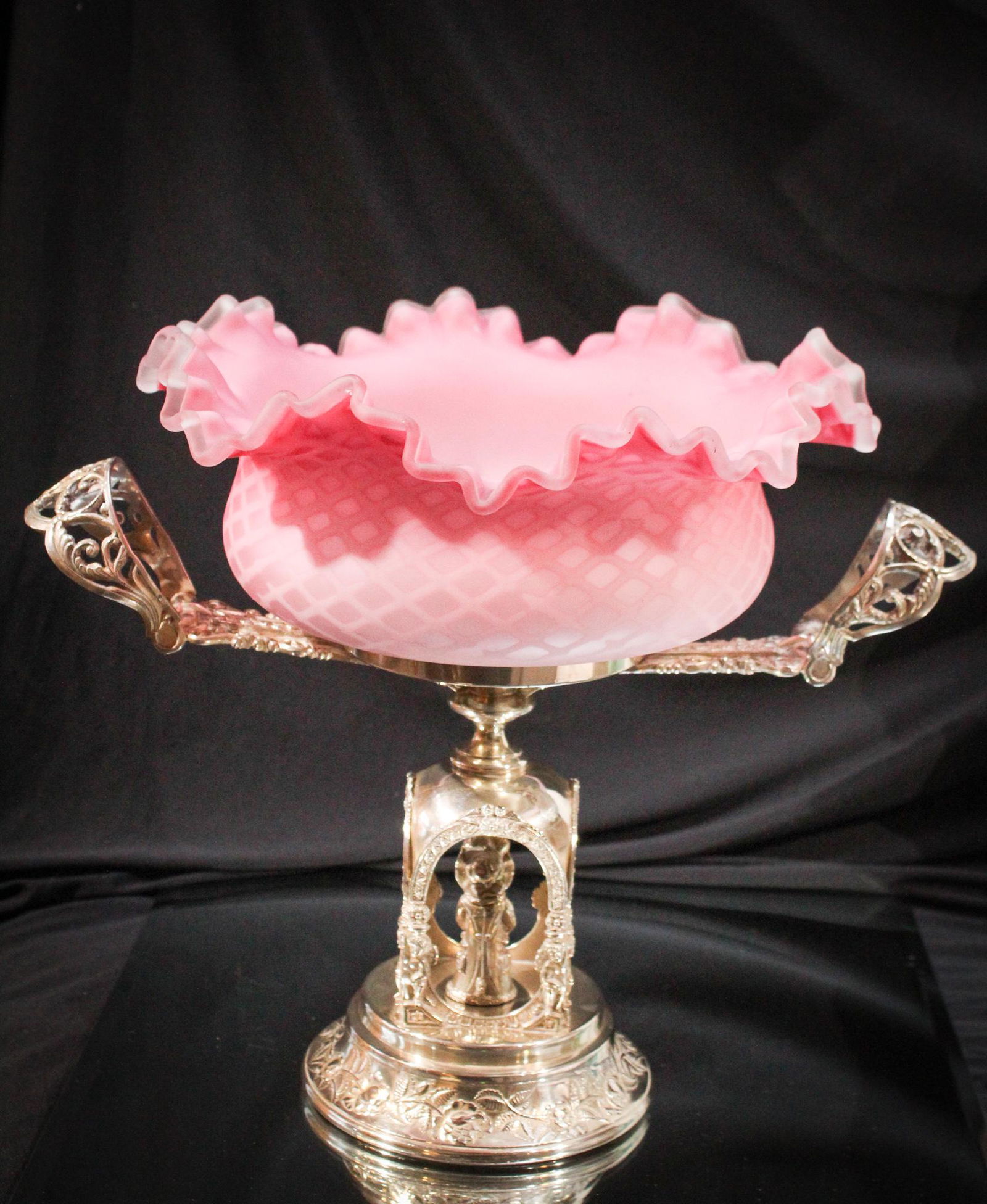 Amazing Kate Greenaway Victorian Silverplate Mother of Pearl Brides Bowl (1 of 12)