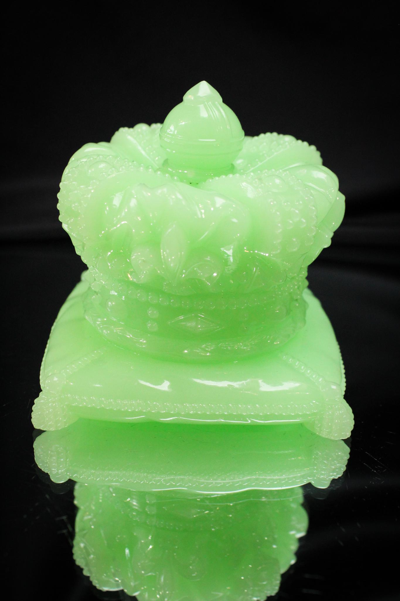 Jade Uranium Glass English Crown Inkwell (1 of 6)