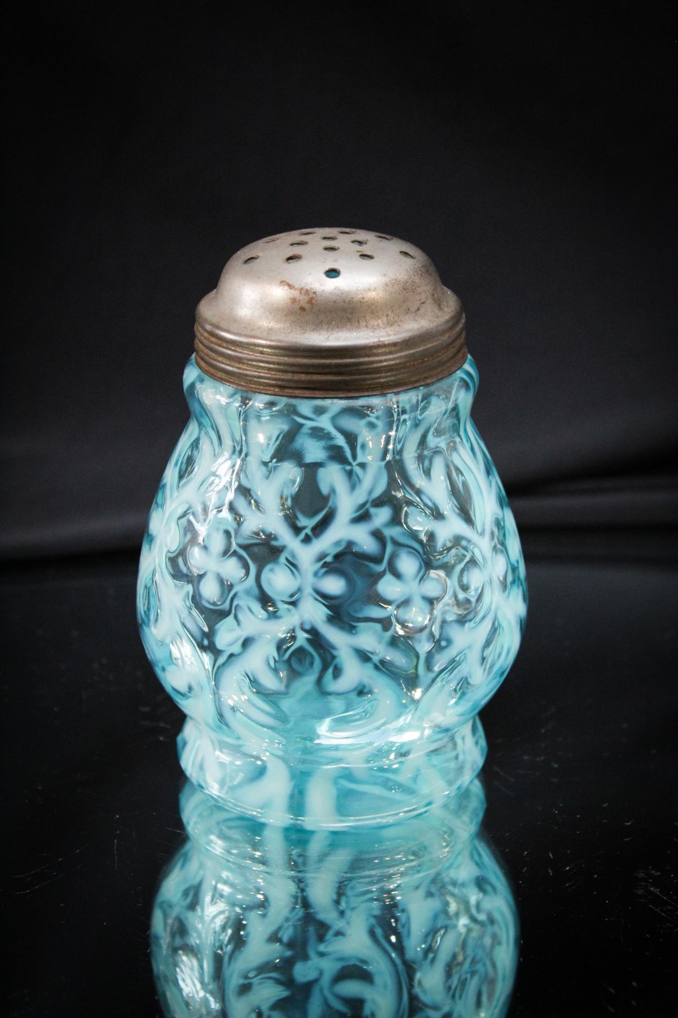 Northwood Blue Opalescent Spanish Lace Victorian Sugar Shaker (1 of 3)