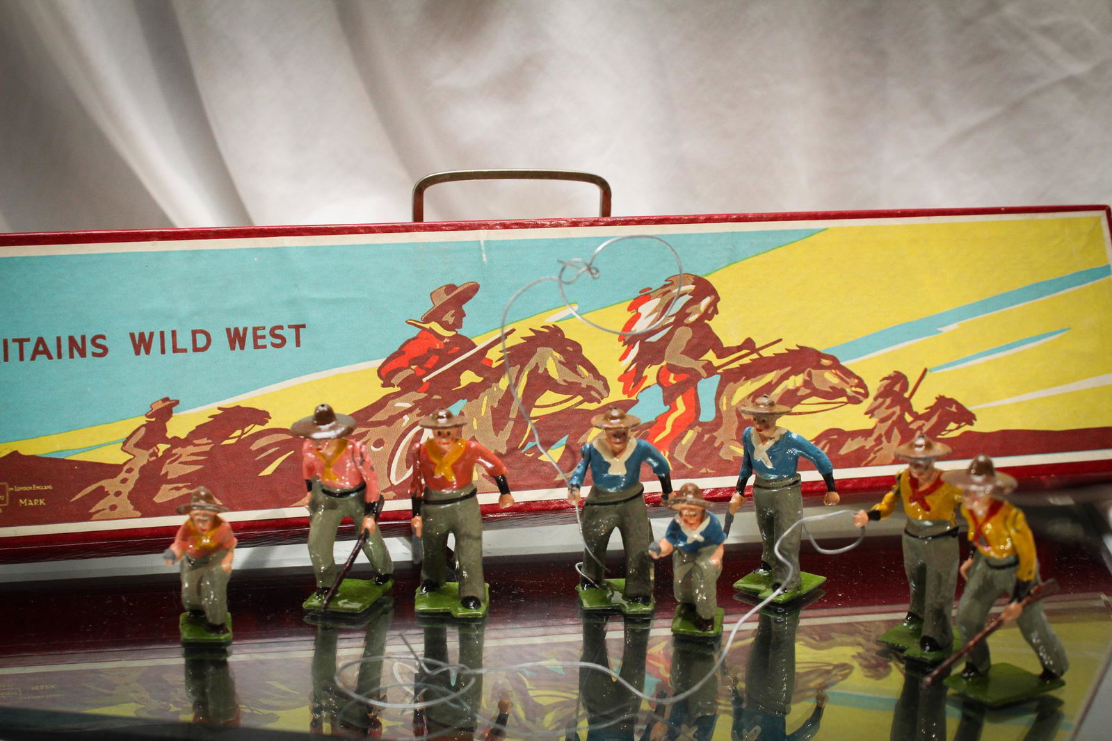 Britain's Wild West Original Box Cowboys: Original set of signed Britain's Wild West cowboys. Set is in fabulous original packaging- seldom ever found. Nice!