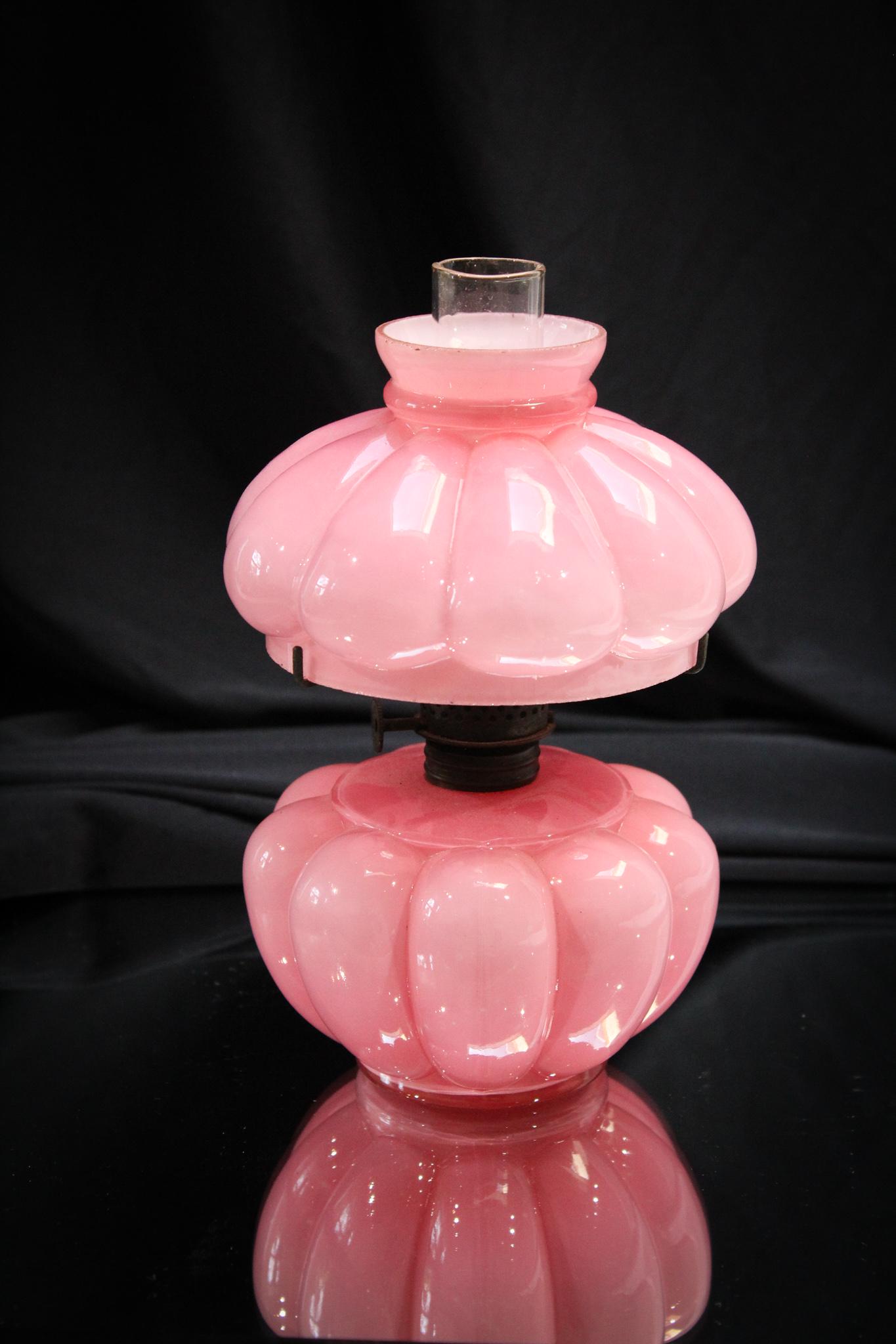 Consolidated Pink Bulging Loop Miniature Oil Lamp: What a cutie this lamp is. The cotton candy pink color is delectable. Always a poplular pattern in the mini lamp world. This one measures 7" tall.