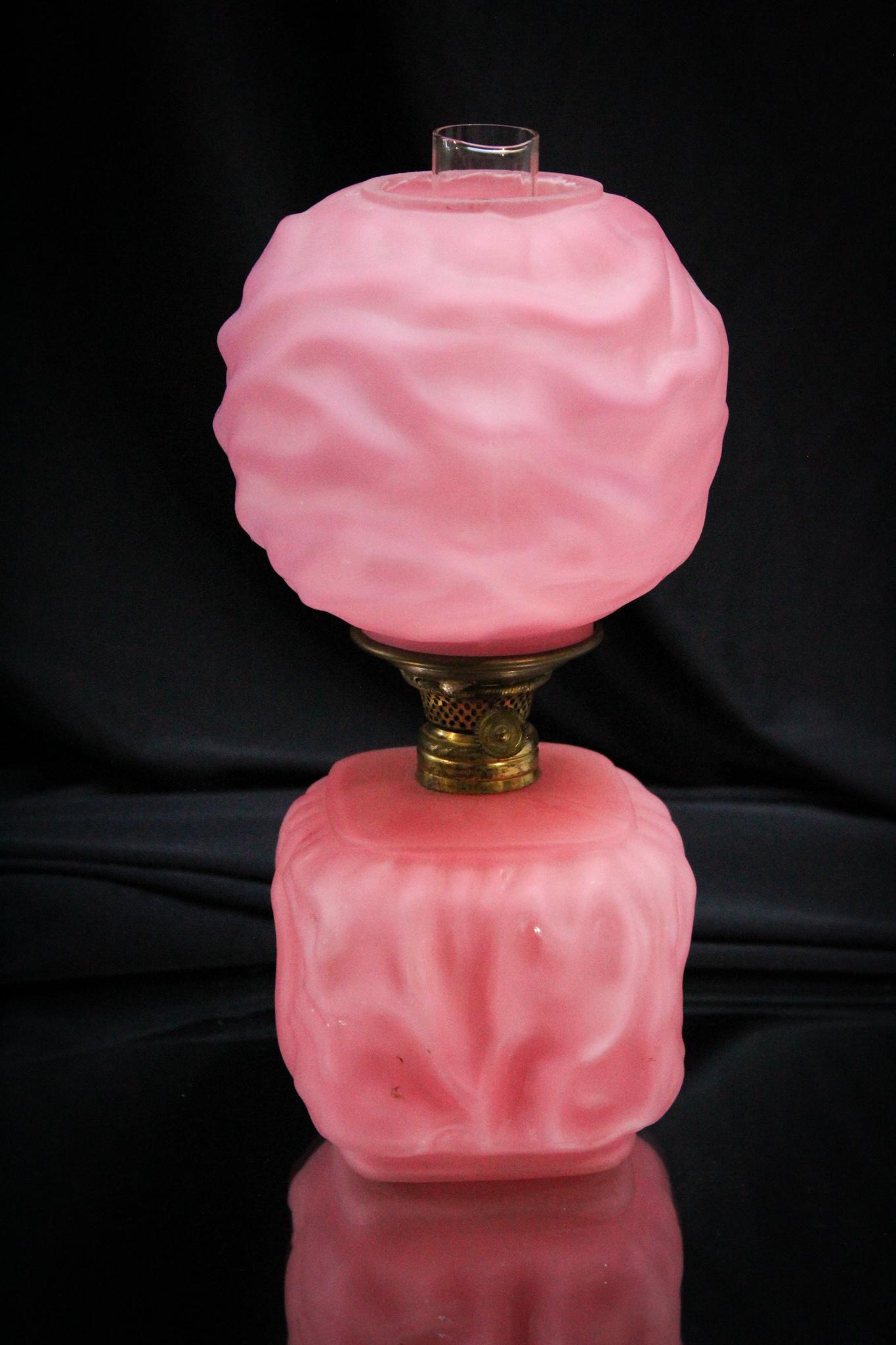 Pink Satin Drape Miniature Oil Lamp: What a lovely this one is folks. Look at the color and the pattern definition. So nice! Measures 8" tall.
