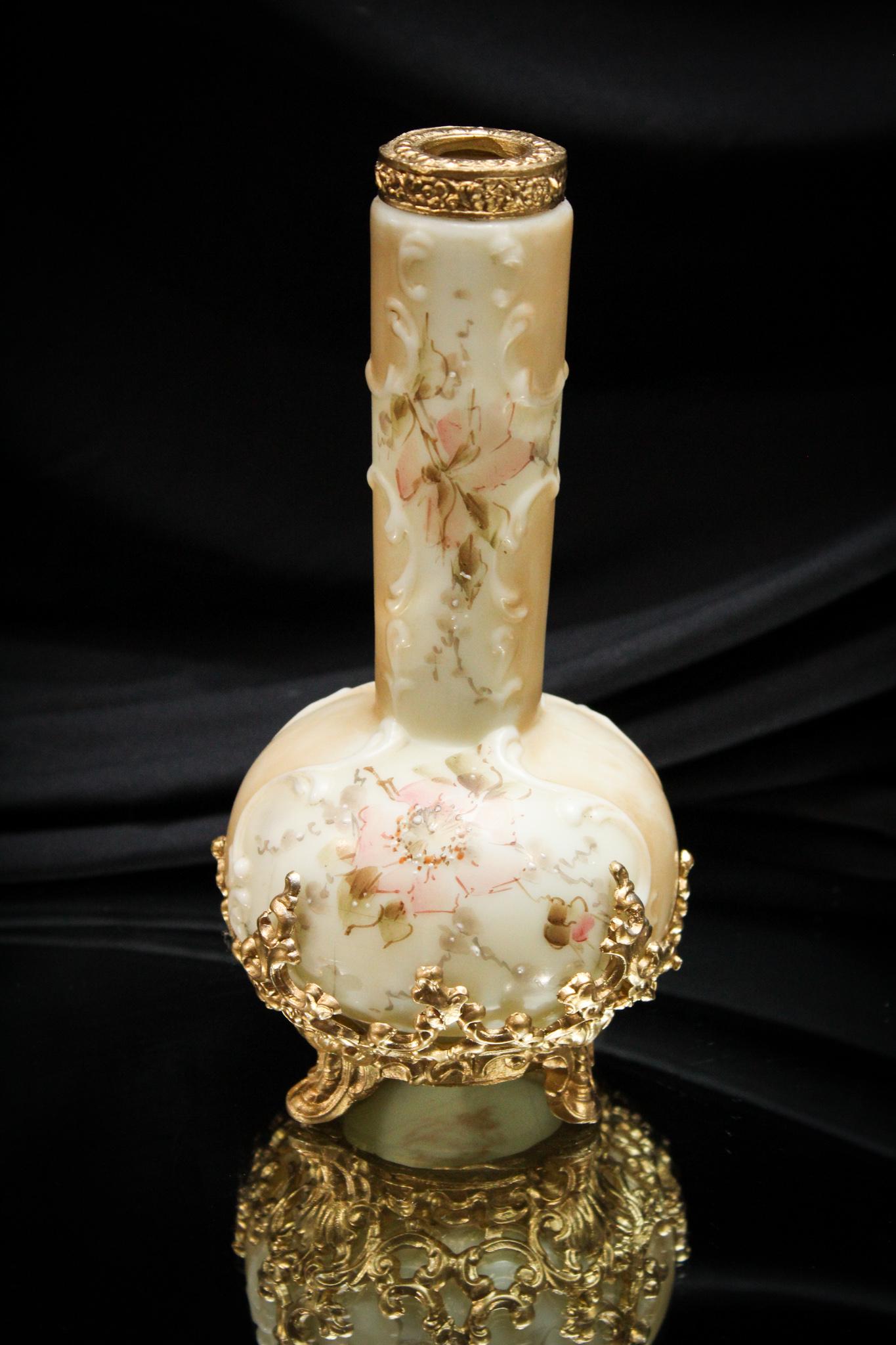 Victorian Wavecrest signed Ormulu Bud Vase (1 of 4)