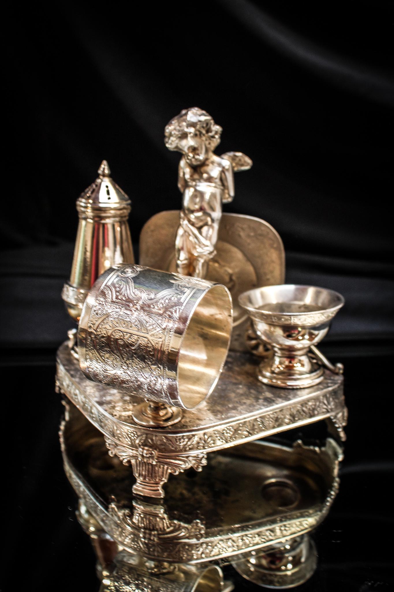 Victorian Tufts Silverplate Cherub Napkin Ring Condiment Set (1 of 5)