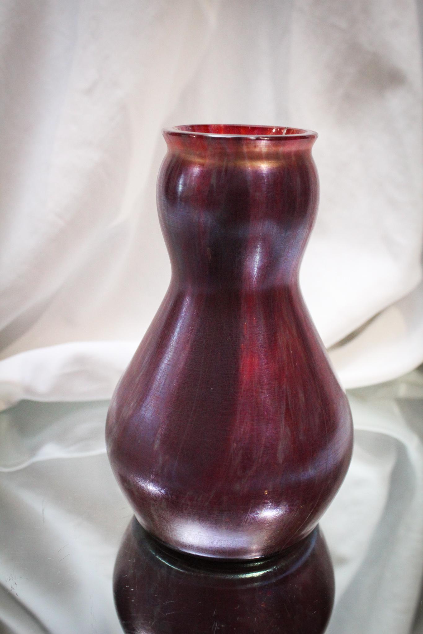 Austrian Oil Spot Red Irridescent Glass Vase (1 of 4)