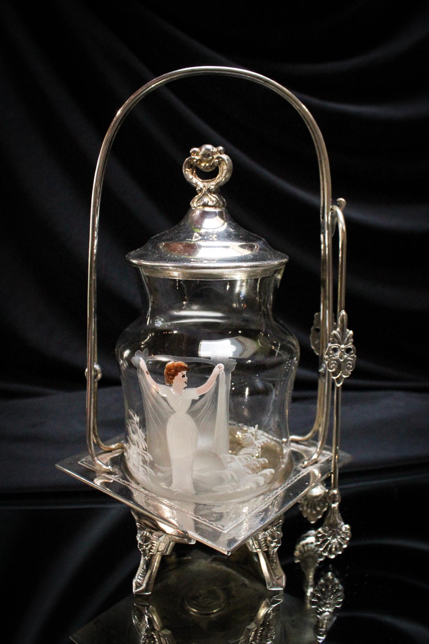 Victorian Mary Gregory Racine Silverplate Pickle castor (1 of 4)