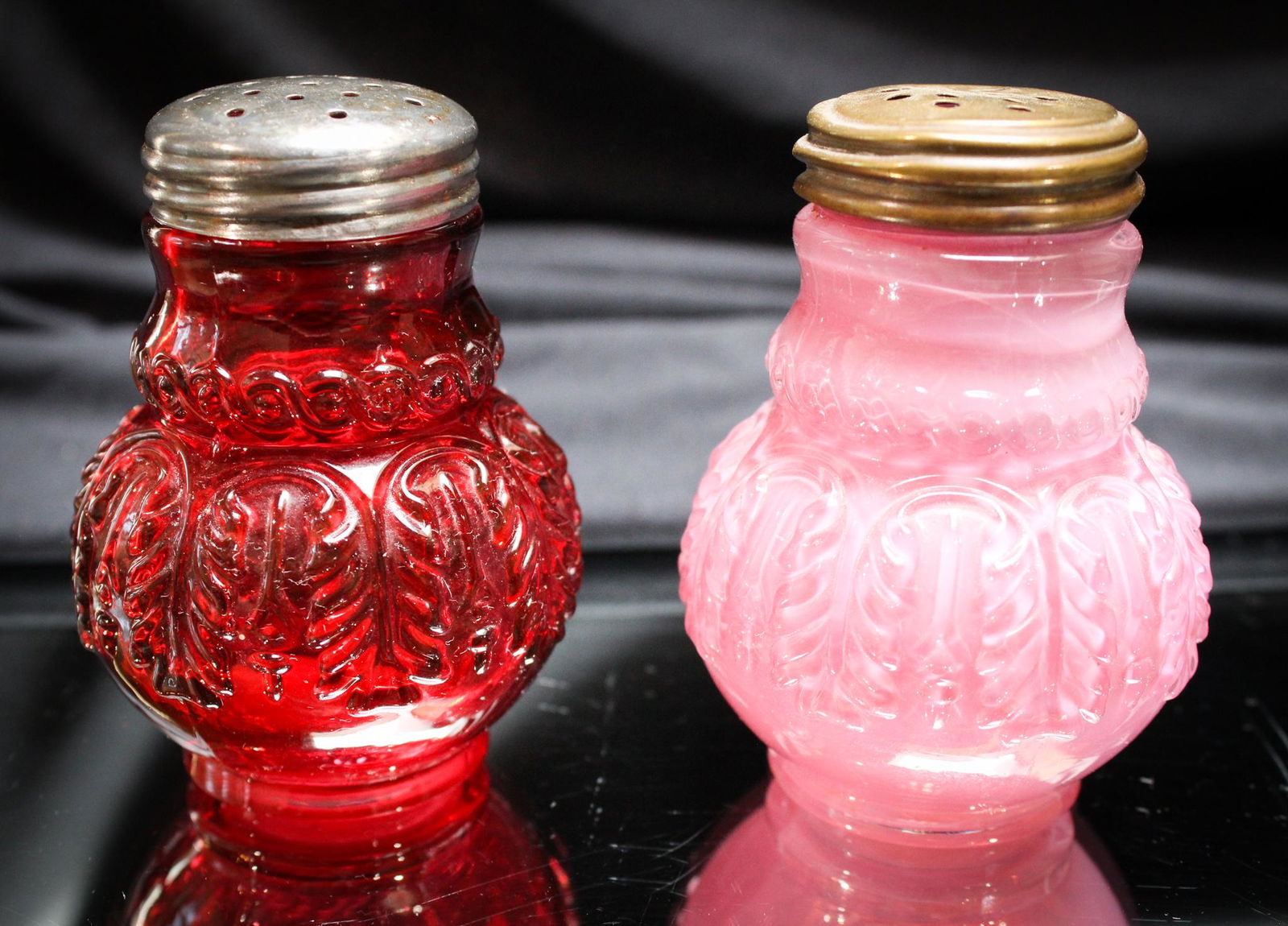 2 pc. Lot Victorian Northwood Leaf Umbrella Salt Shakers (1 of 4)