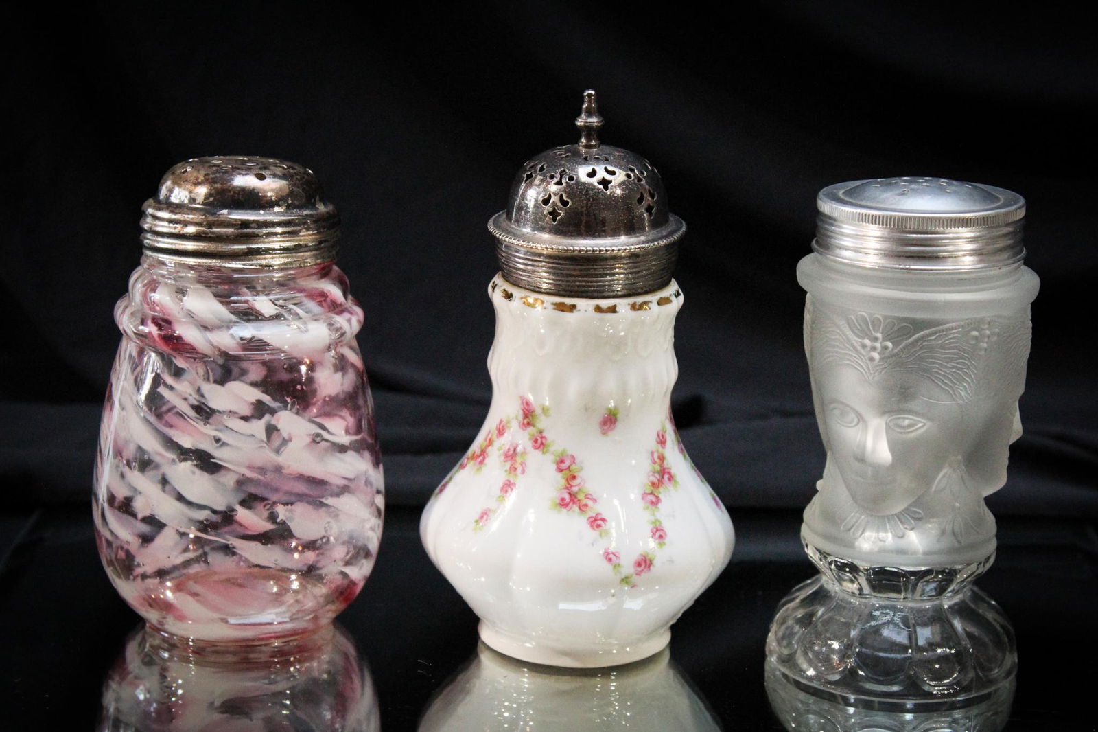 3 pc. Lot Glass & More Sugar Shakers (1 of 5)