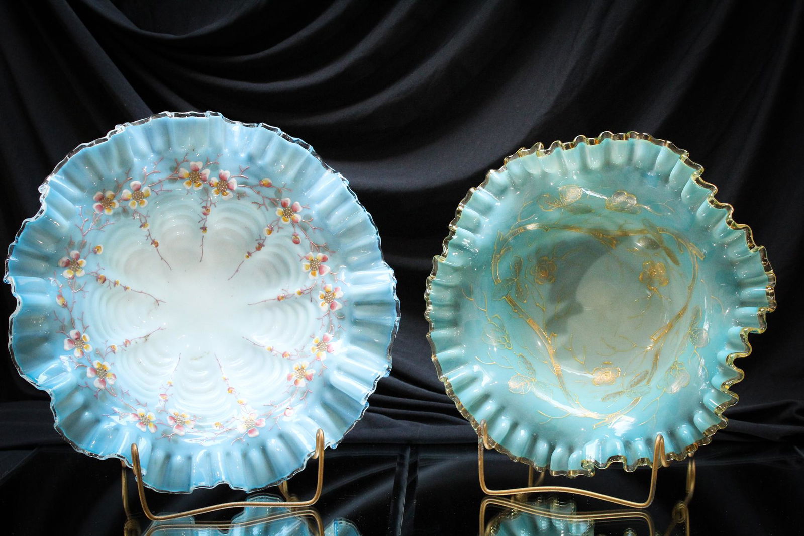 2 pc. Lot Victorian Glass Brides Bowls (1 of 6)