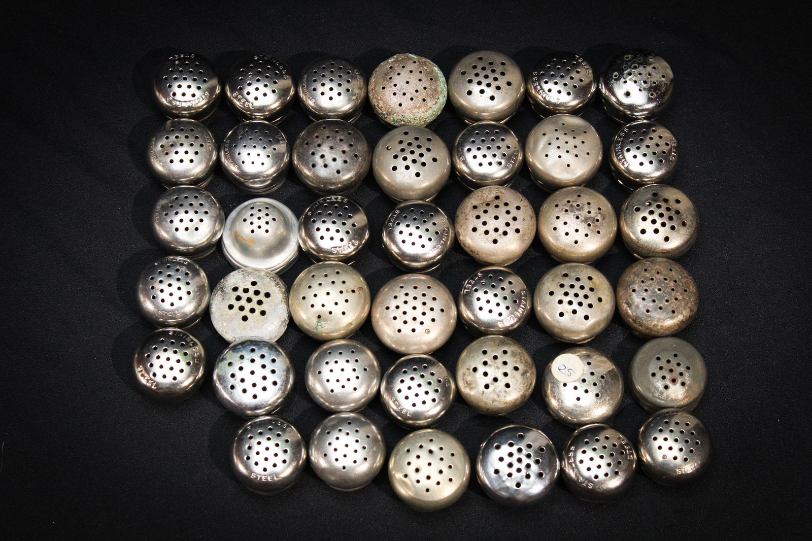 41 pc. Mega Magnum Auctions Goody Lot Salt Shaker Lids (1 of 5)