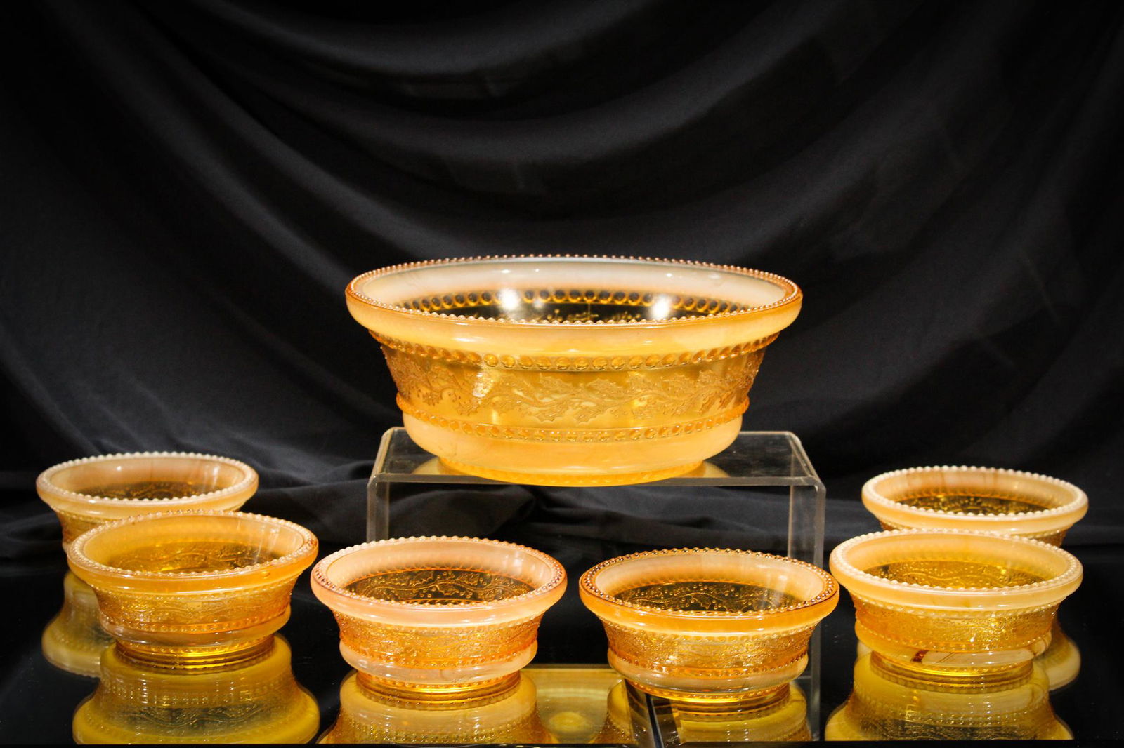 7 pc. Greentown Victorian Glass Holly Amber Berry Set (1 of 12)