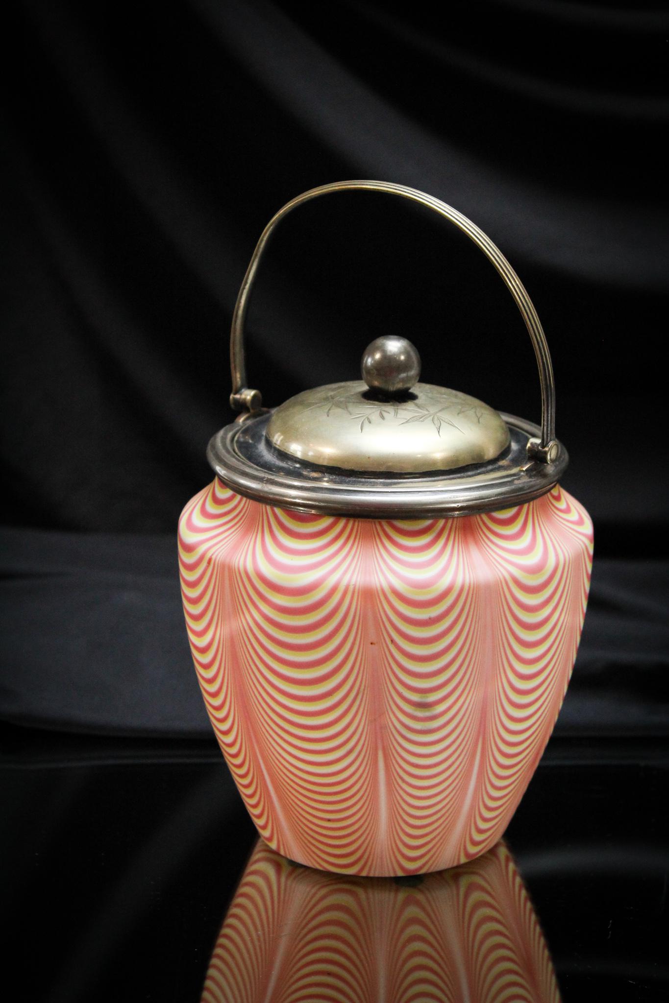 Victorian Stevens & Williams Nailsea Glass Biscuit Jar (1 of 7)