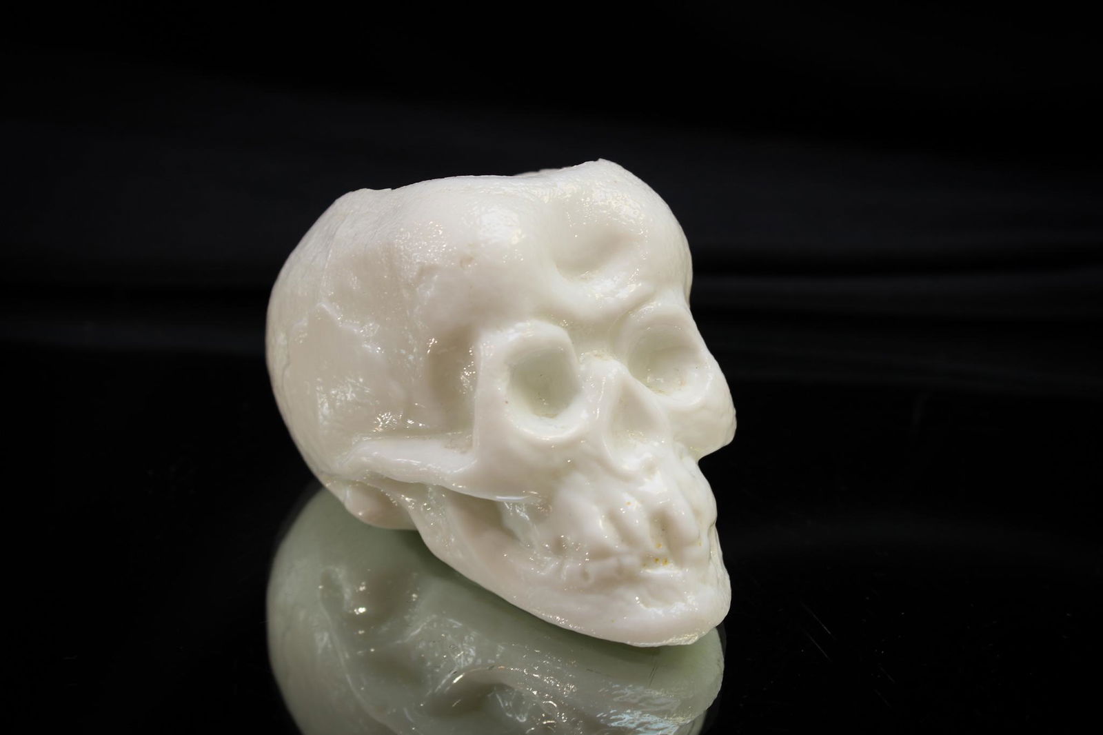 McKee Ramses Skull Opal Glass Victorian Toothpick Holder (1 of 5)