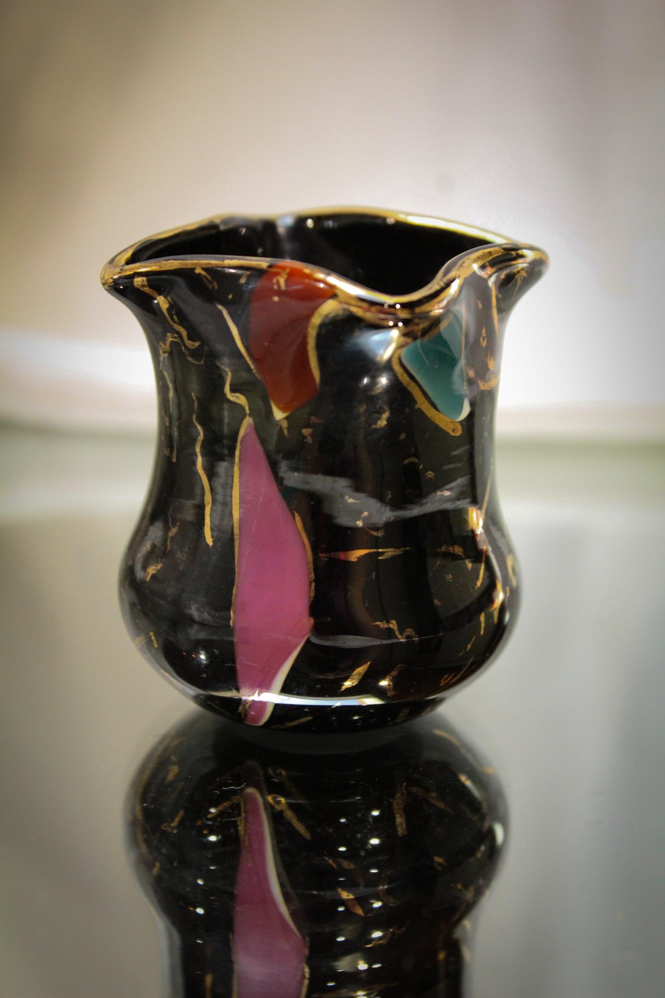 Very Rare Mt. Washington Victorian Glass Lava Toothpick Holder: One of the stars of the toothpicks in this sale. This one is soooo rare. Mt. Washington Lava Glass toothpick. Look at the colors imbedded in the glass and the gilt highlights around. Super nice exampl