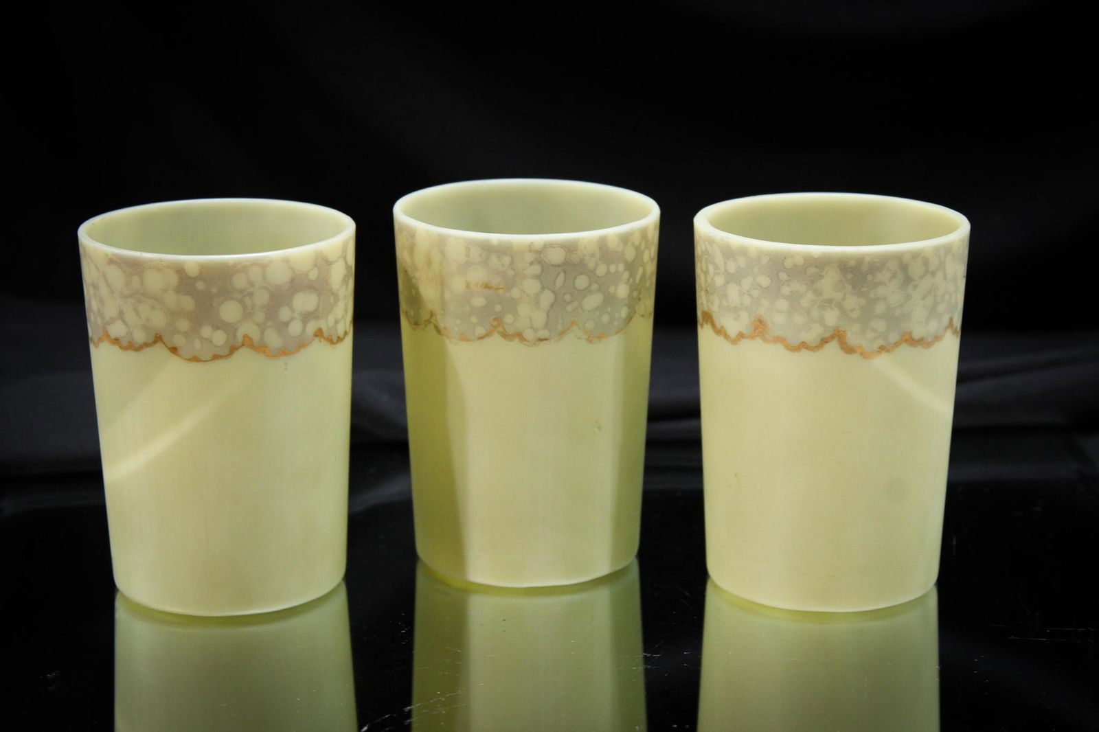 3 pc. Lot New England Green Opaque Victorian Tumblers (1 of 5)