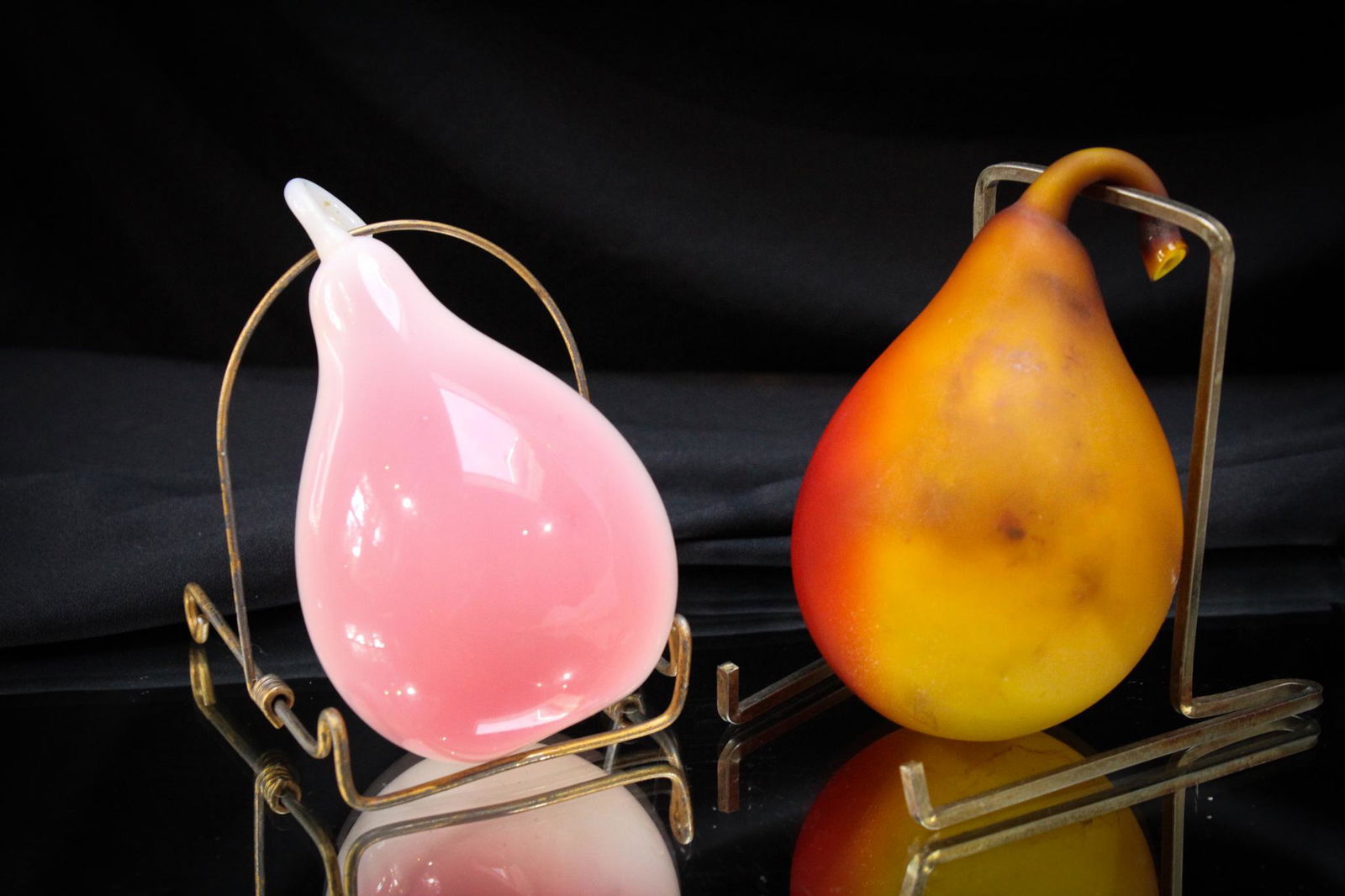 2 pc. Lot Victorian Peachblow Glass Pears (1 of 6)