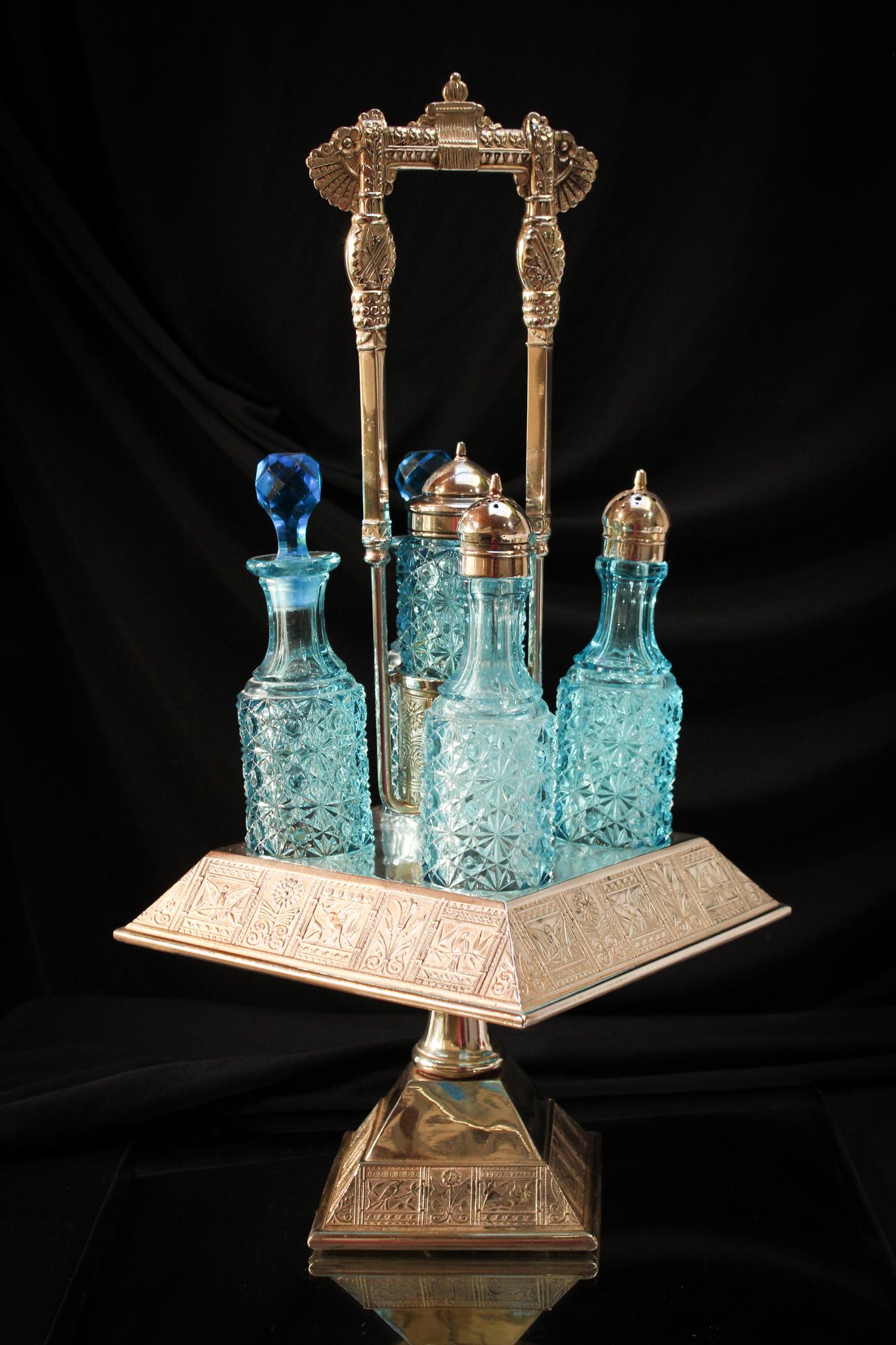 Striking Pairpoint Silverplate Blue Victorian Condiment castor (1 of 11)
