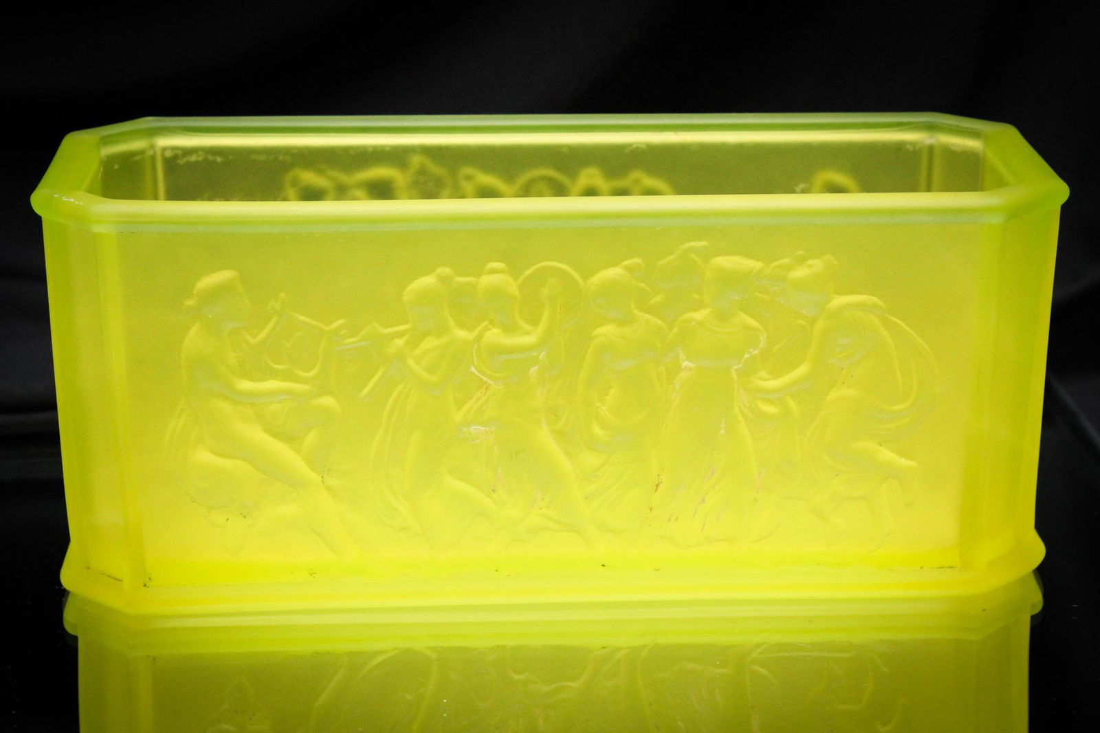 Rare Tiffin Vaseline Satin Glass Dancing Ladies Window Box (1 of 5)