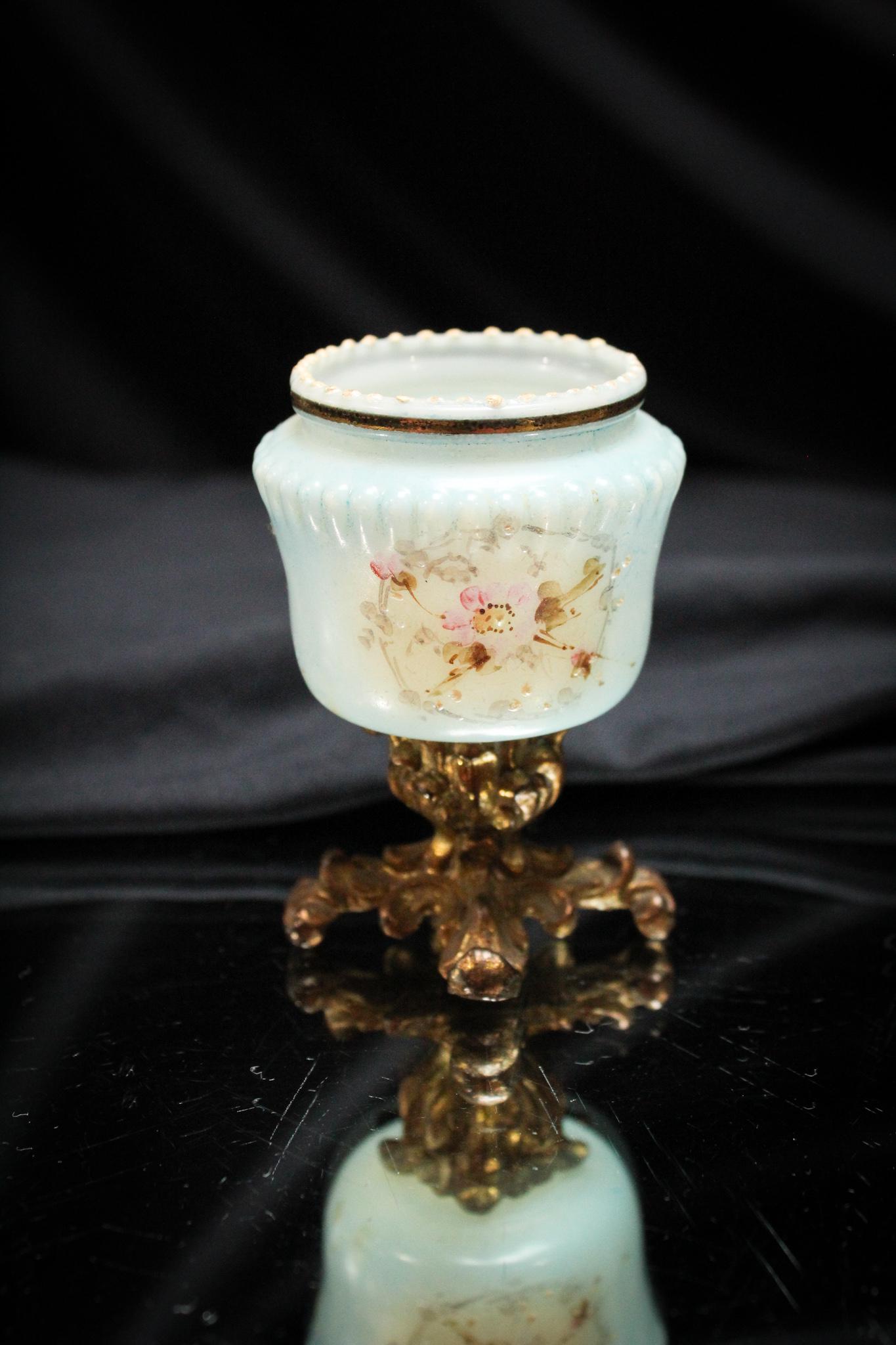 Wavecrest Victorian Floral Toothpick Holder (1 of 5)