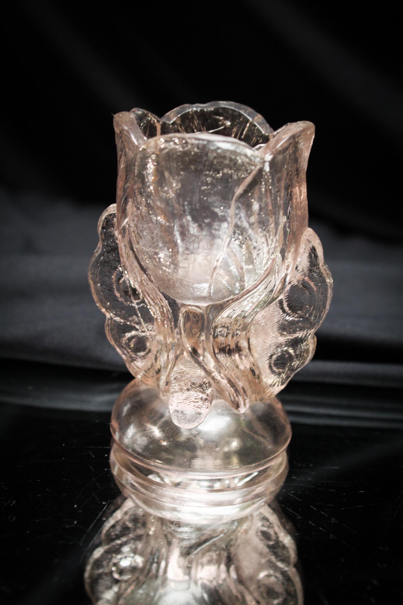 Victorian Clear Butterfly Figural Glass Toothpick: Who doesn't love butterflies? You don't see many anymore. We here the Monarchs are getting endangered. This lovely maybe as well. A figural glass Victorian toothpick sure to please. Measures 3 1/4".