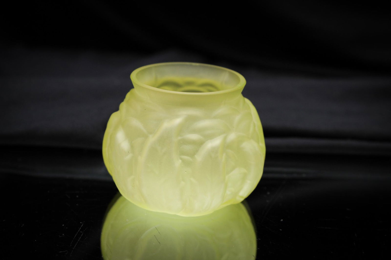 Lime Green Satin Leaf Mold Victorian Toothpick Holder (1 of 5)