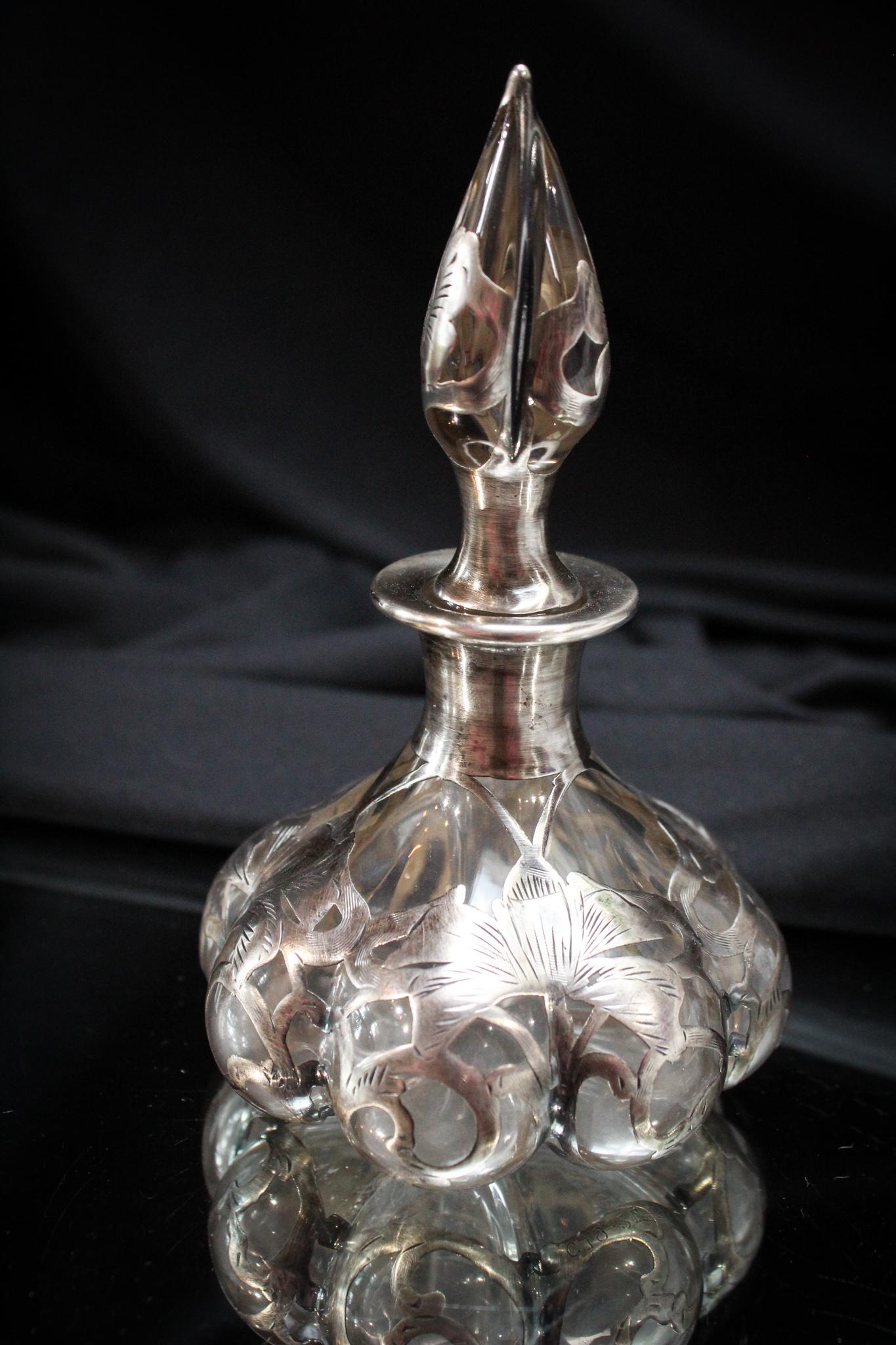 Steuben Glass Sterling Overlay Glass Perfume Bottle (1 of 3)