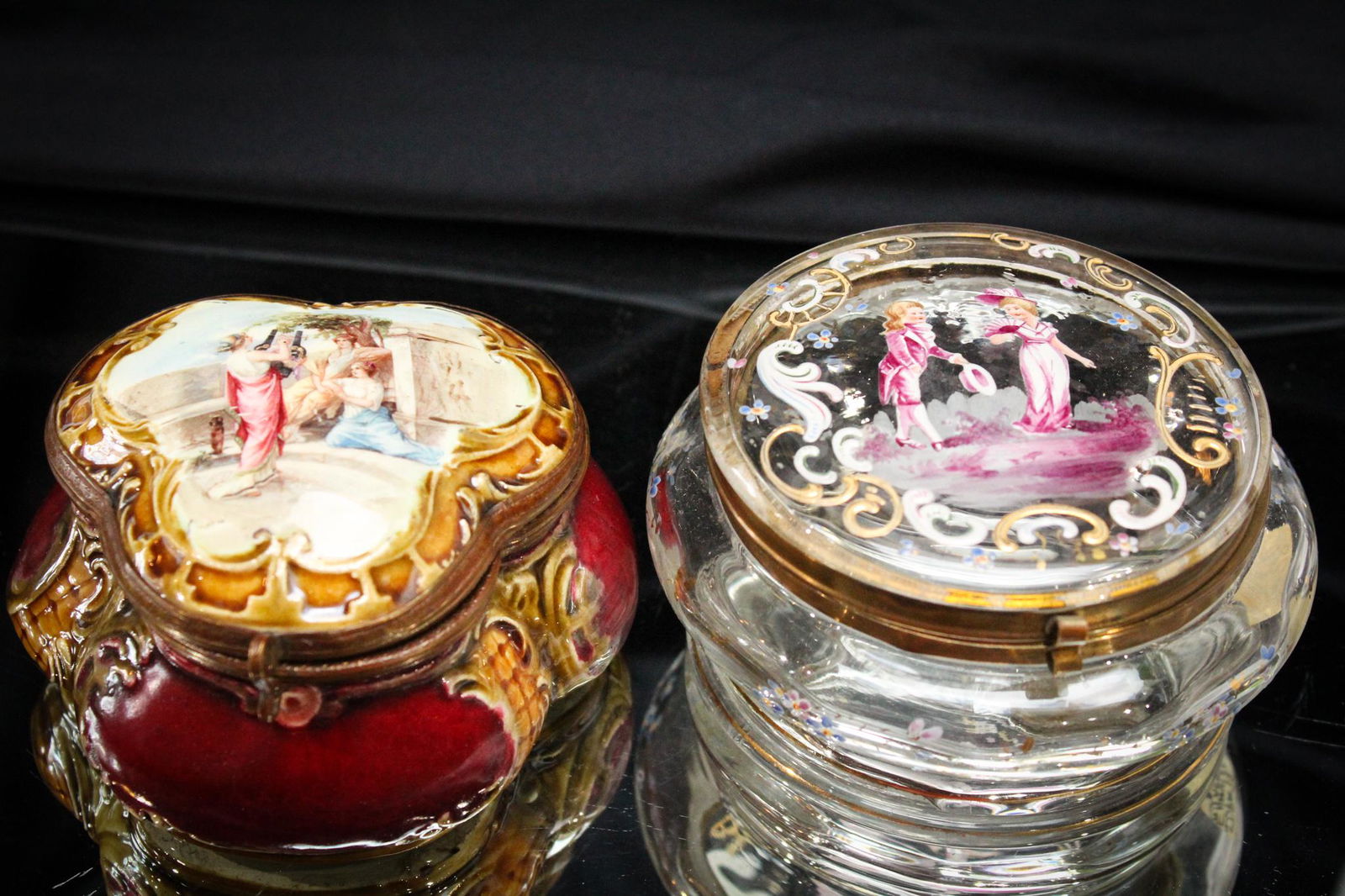 2 pc. Lot Victorian Glass & Porcelain Powder  Boxes (1 of 7)