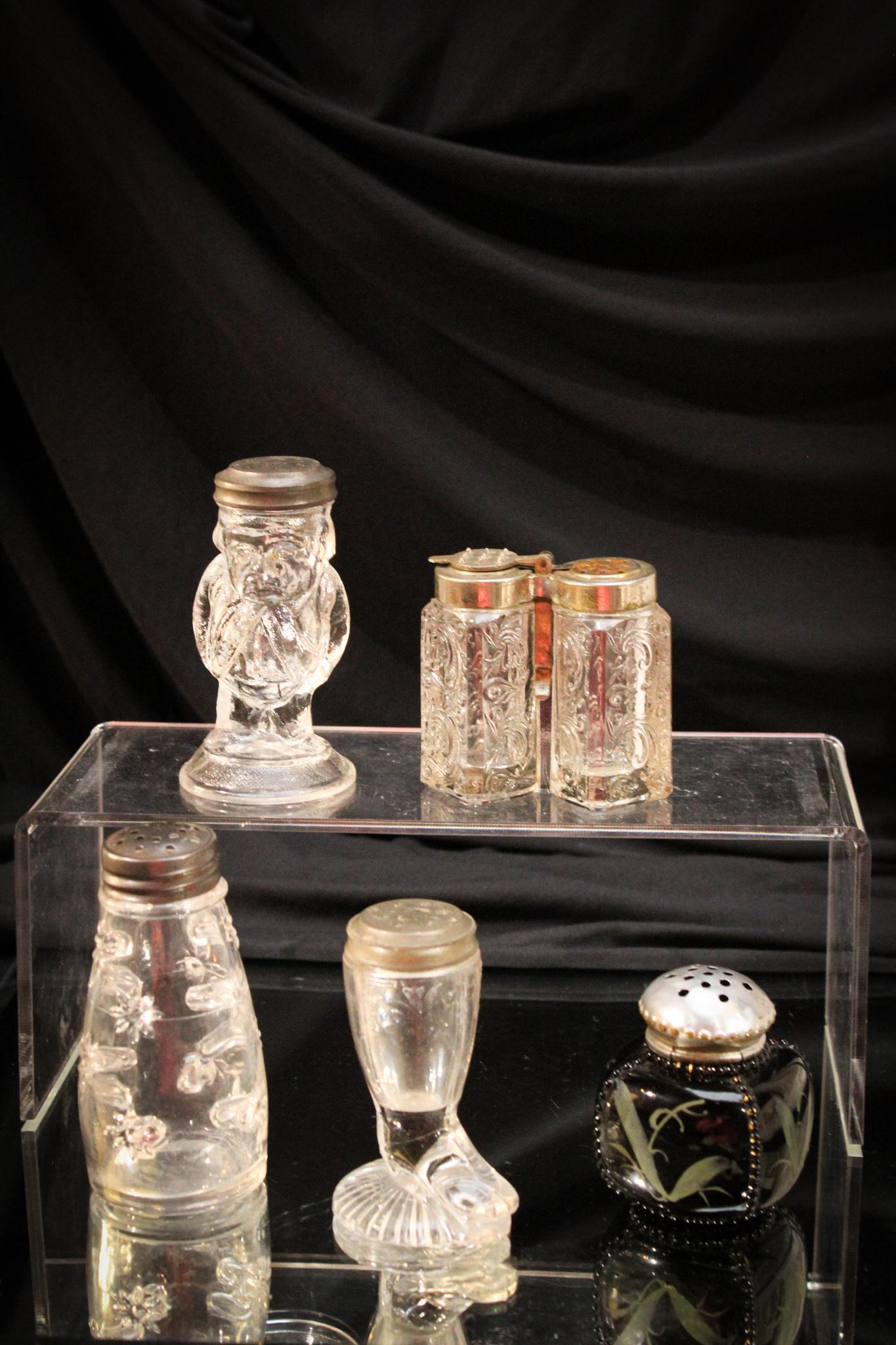 5 pc. Lot Victorian Salt Shakers (1 of 3)