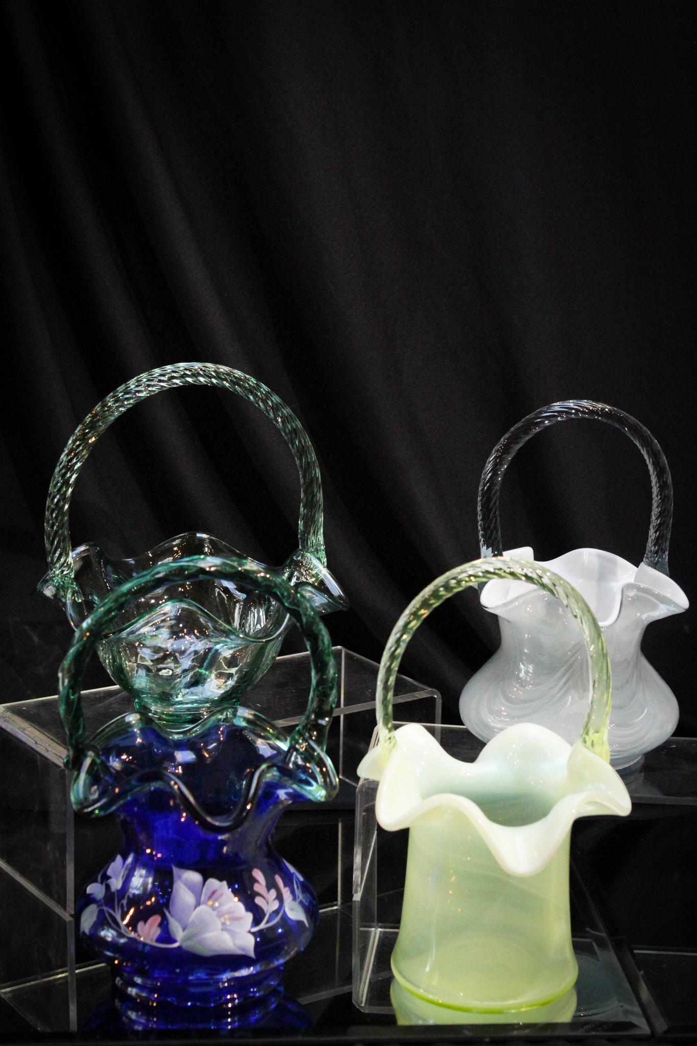 4 pc Lot Fenton Art Glass Basket Assortment (1 of 10)