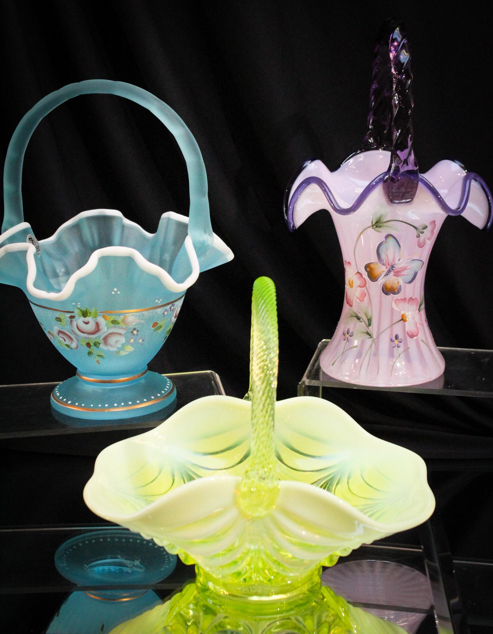 3 pc Lot Fenton Art Glass Basket Assortment (1 of 11)