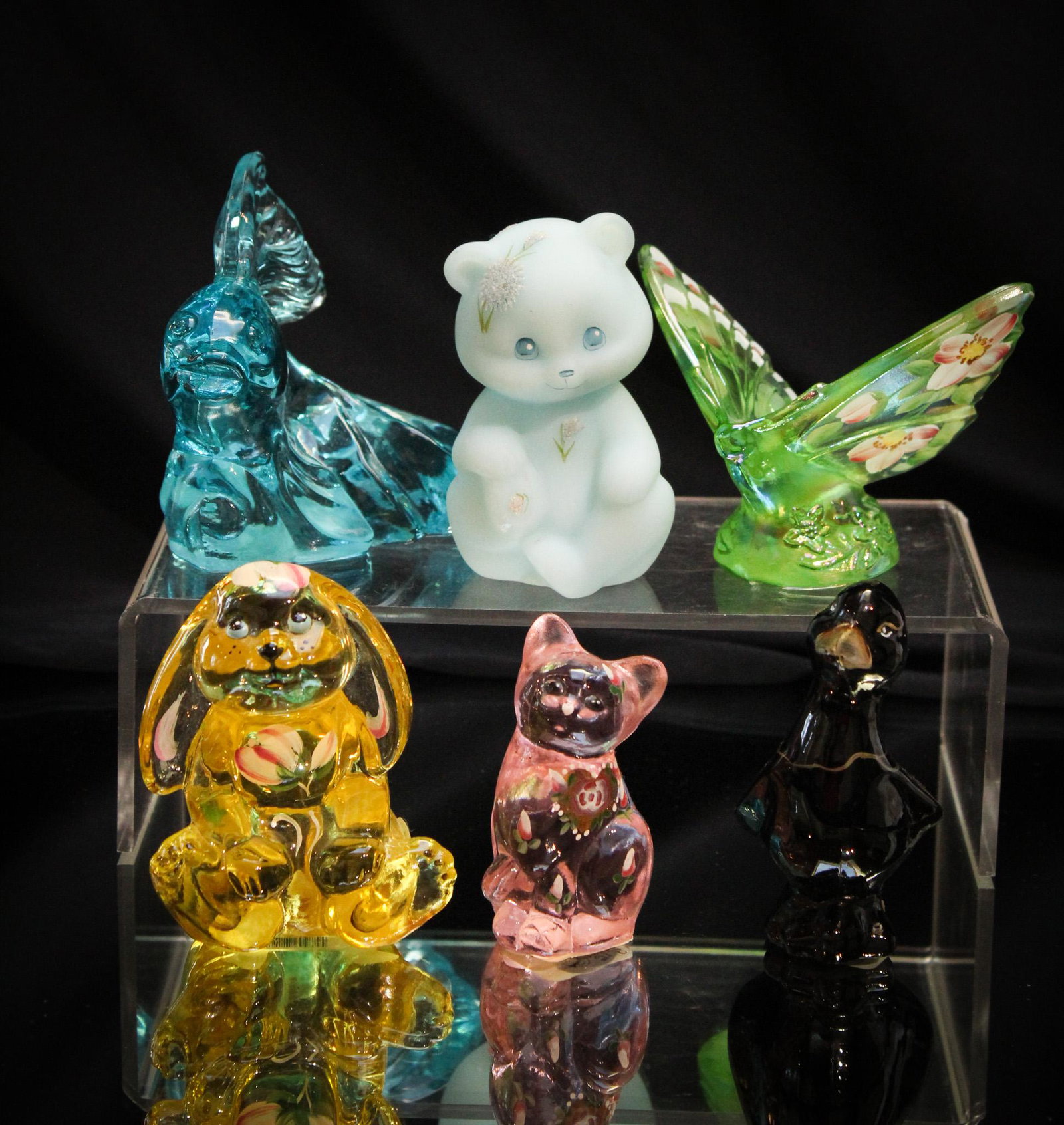 6 pc Lot Fenton Glass Hand Painted & More Figurines: Quite the assortment of cuties here folks. All but one are hand painted by talented artists. Tallest measures 3 3/4".