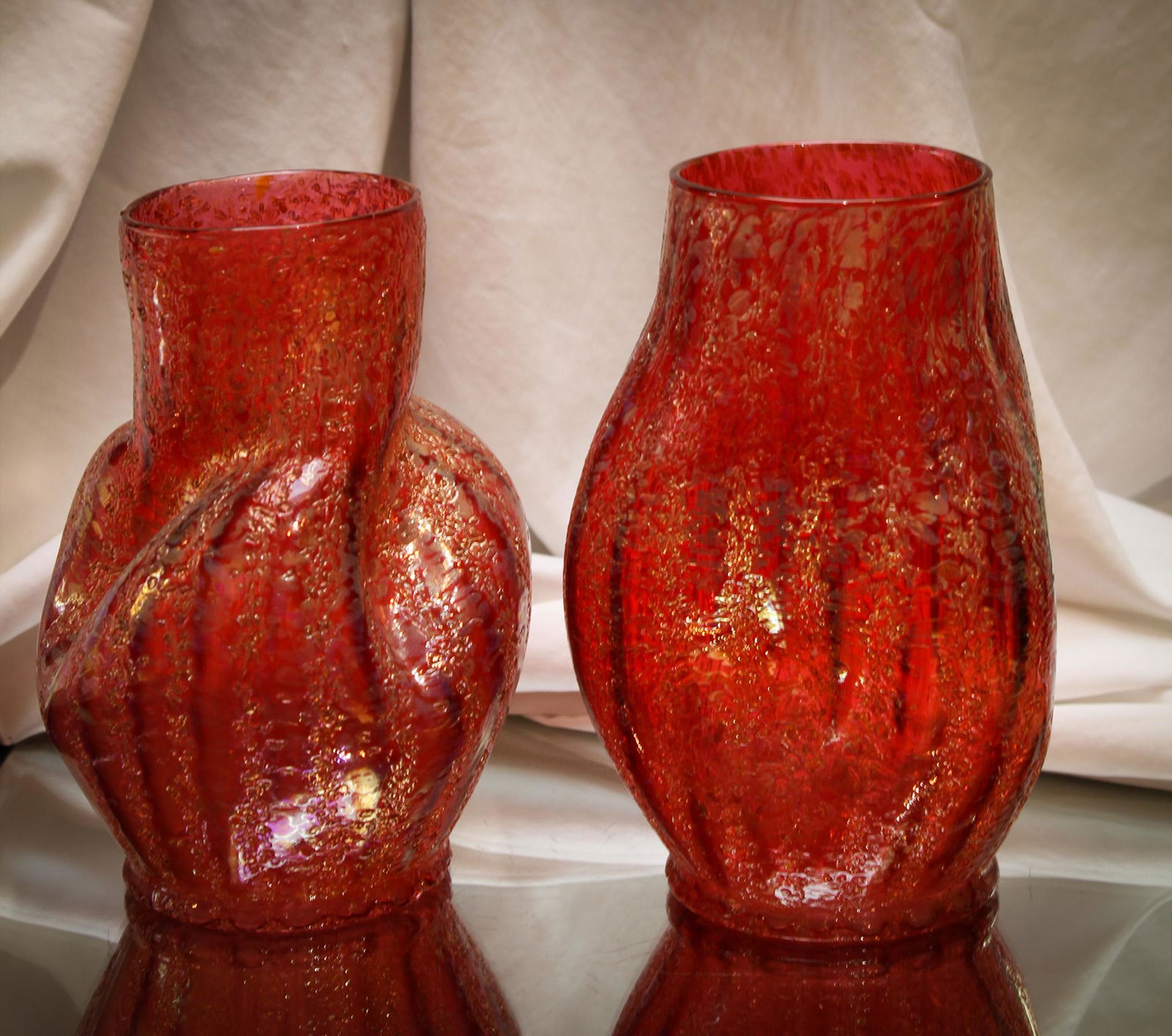 2 pc Lot Dugan Glass Red Vases (1 of 5)