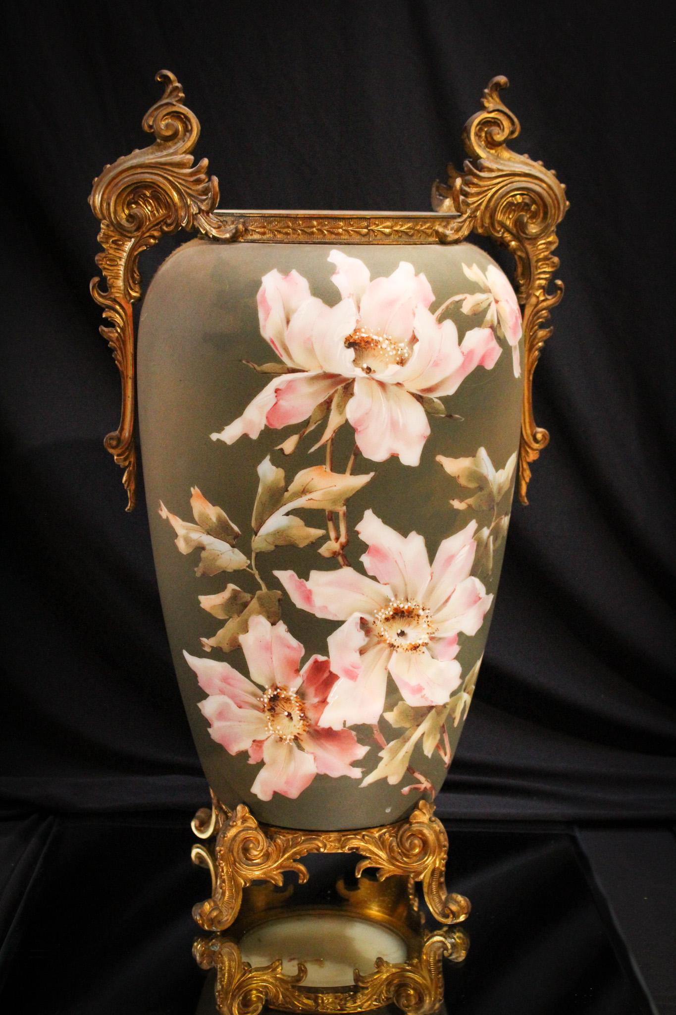 Wave Crest Kelva Deep Green 18" Ormulu Vase (1 of 8)