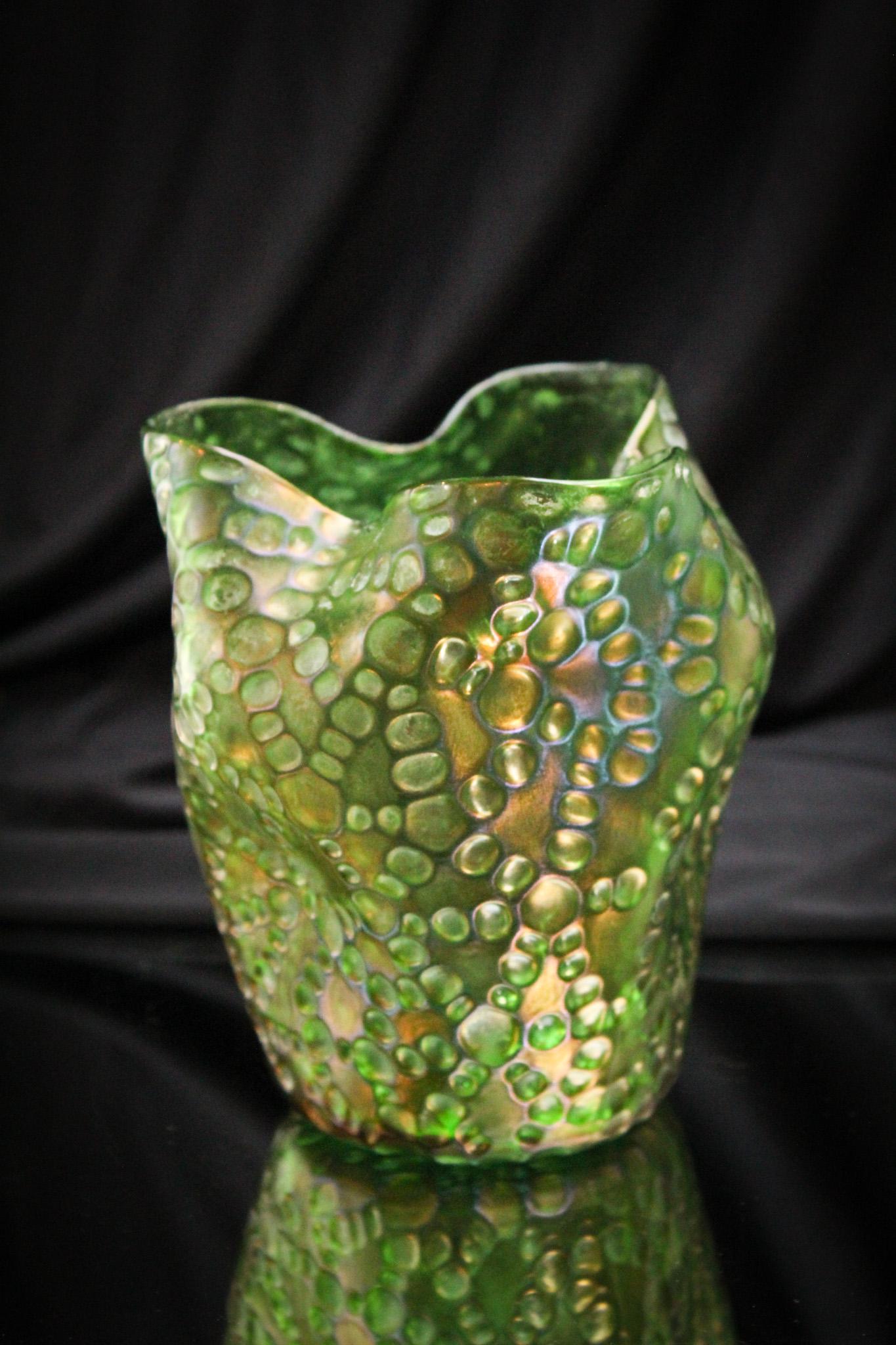 Loetz Creta Art Glass Diaspora Green Irridescent 6" Vase (1 of 6)