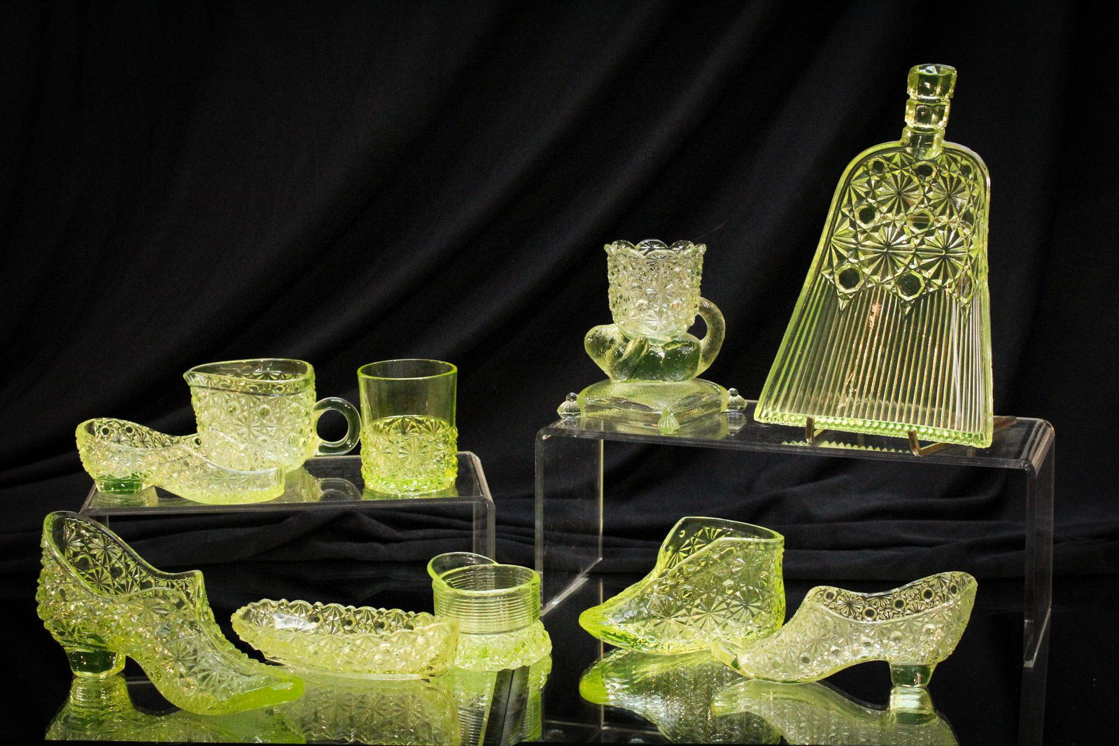Mega Magnum Auctions 10 pc Goody Lot of Vaseline: One of our World Famous Mega Magnum Auctions Goody lot of Victoriana vaseline glass novelties. Some pretty special, and then again could not be, pieces of the prettiest vaseline glass of the period. T