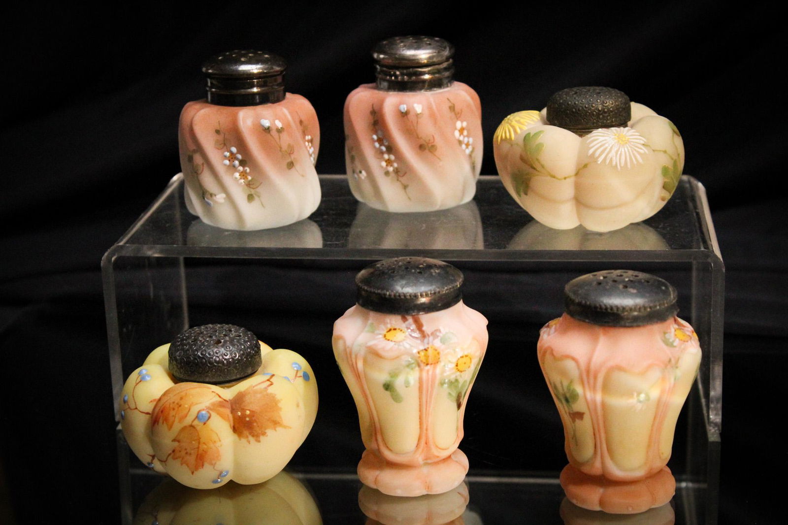 6 pc Lot Mt. Washington Victorian Salt Shakers (1 of 9)