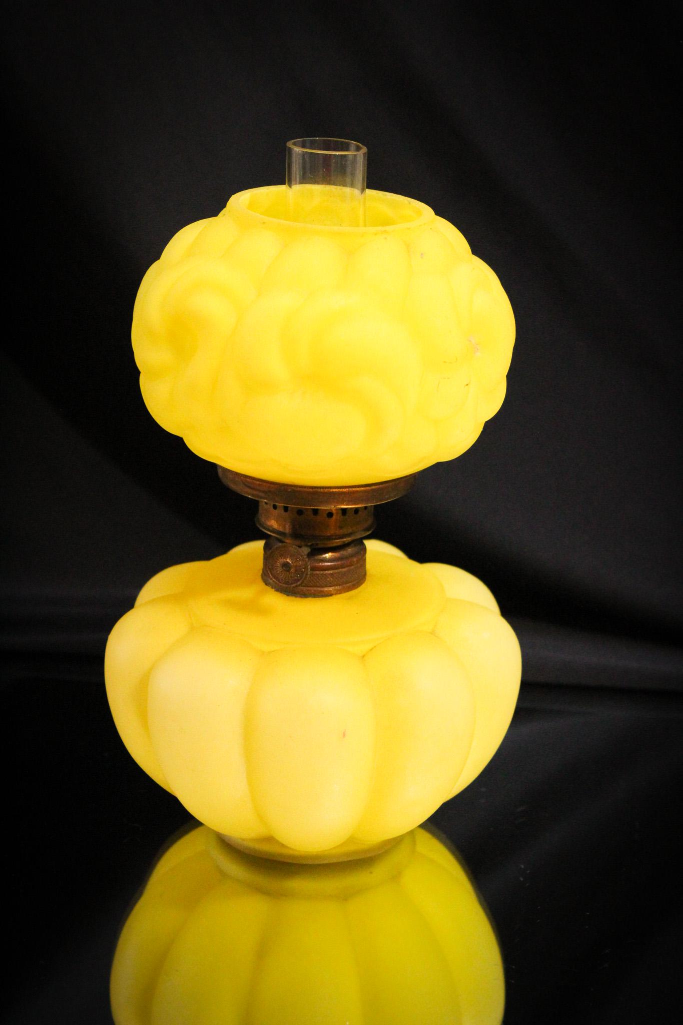 Victorian Consolidated Glass Cased Miniature Oil Lamp (1 of 7)