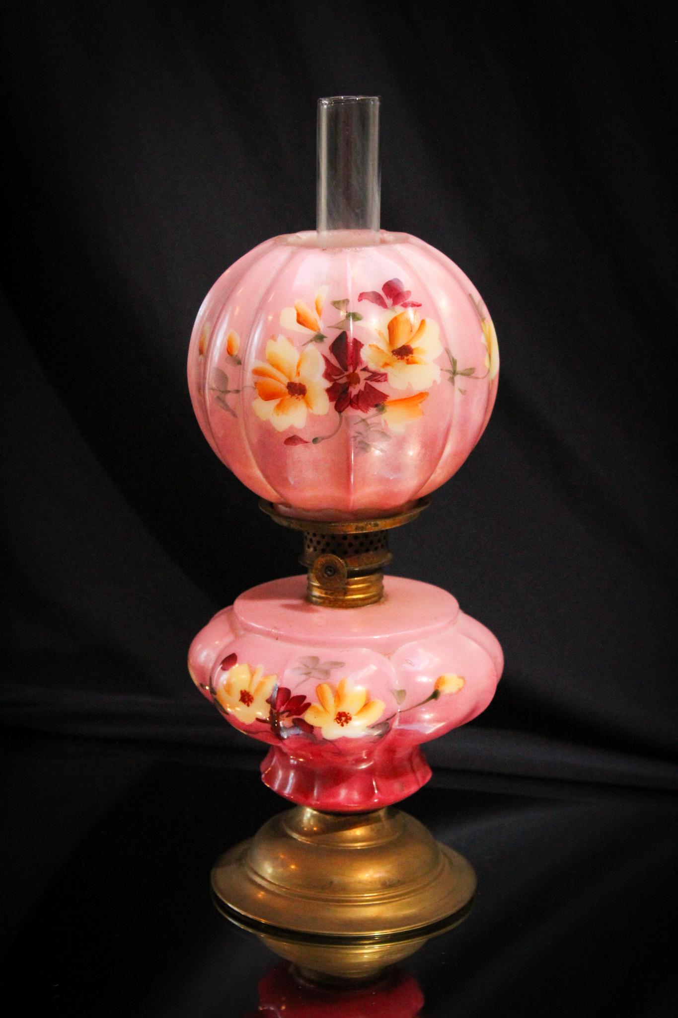 Pairpoint Victorian Floral Miniature Oil Lamp (1 of 8)