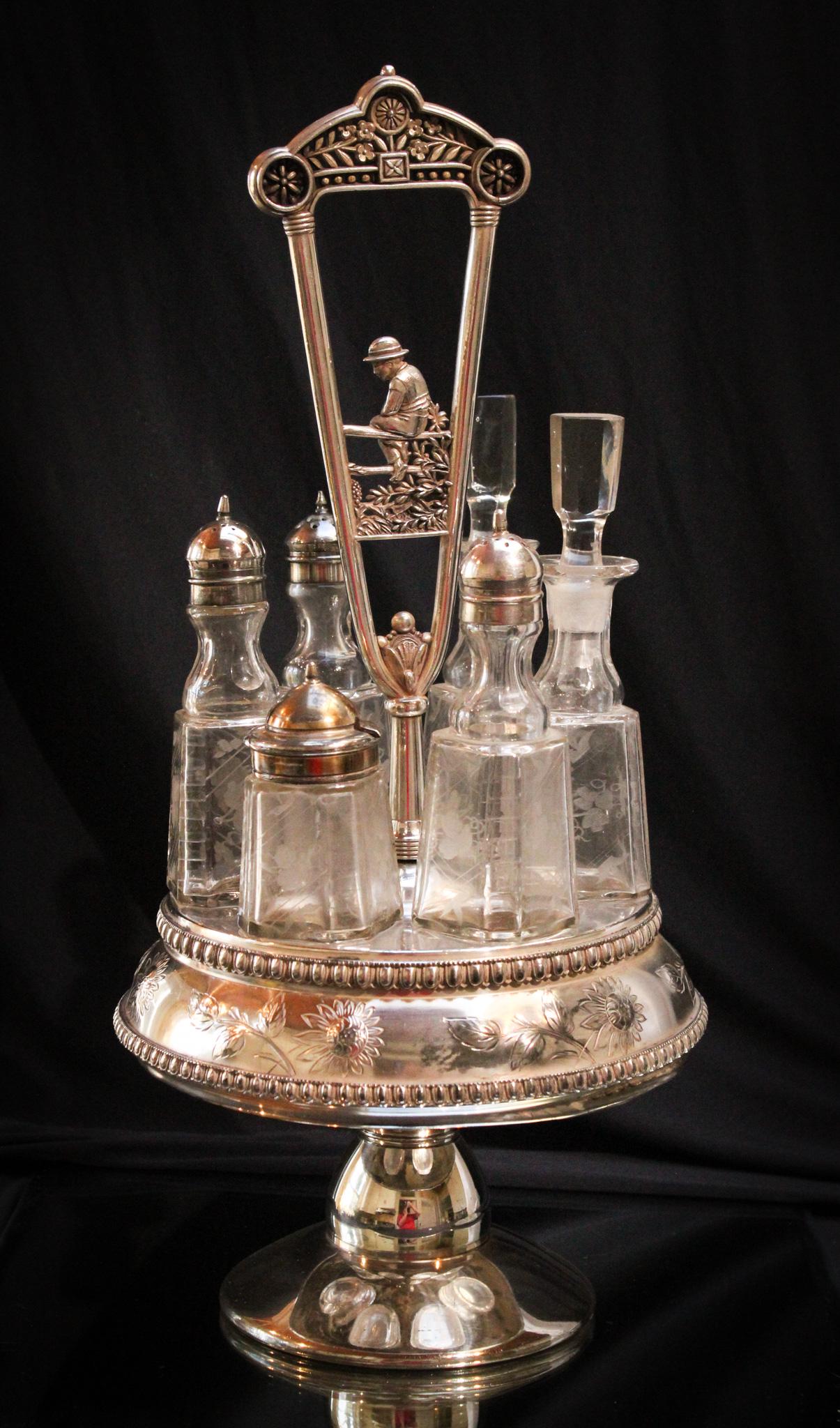 Meriden Victorian Etched 6 Bottle Condiment Cruet Castor (1 of 9)