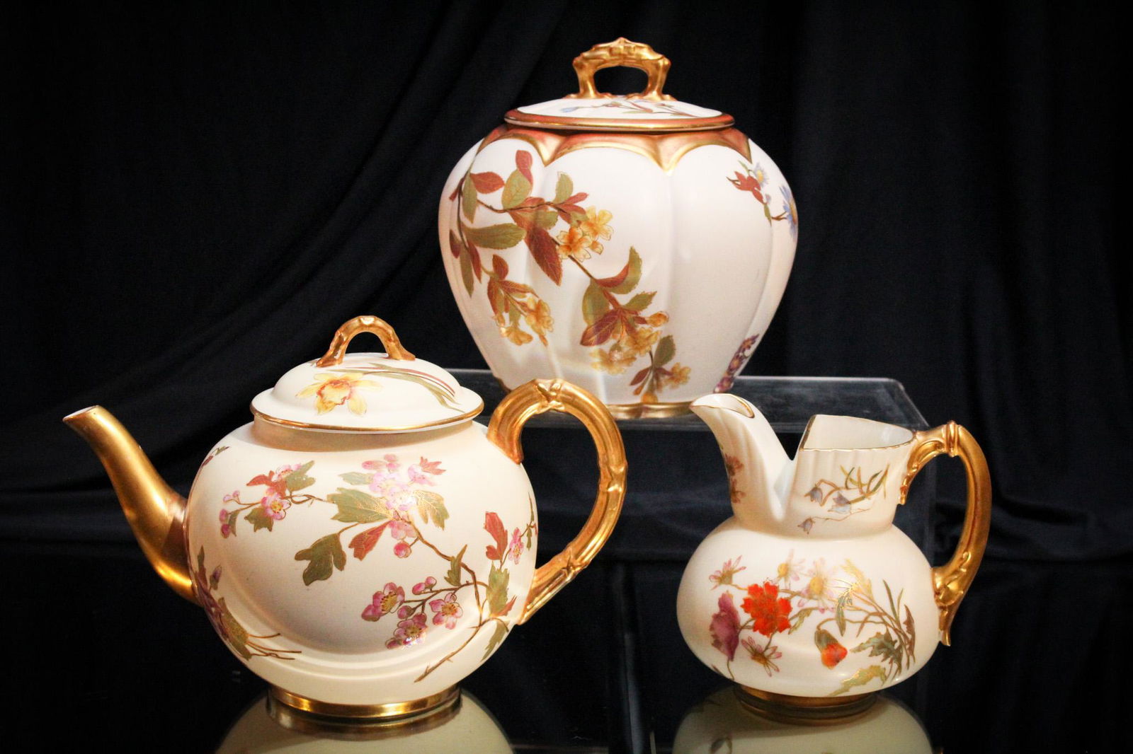 3 pc Lot Royal Worcester Porcelain (1 of 13)