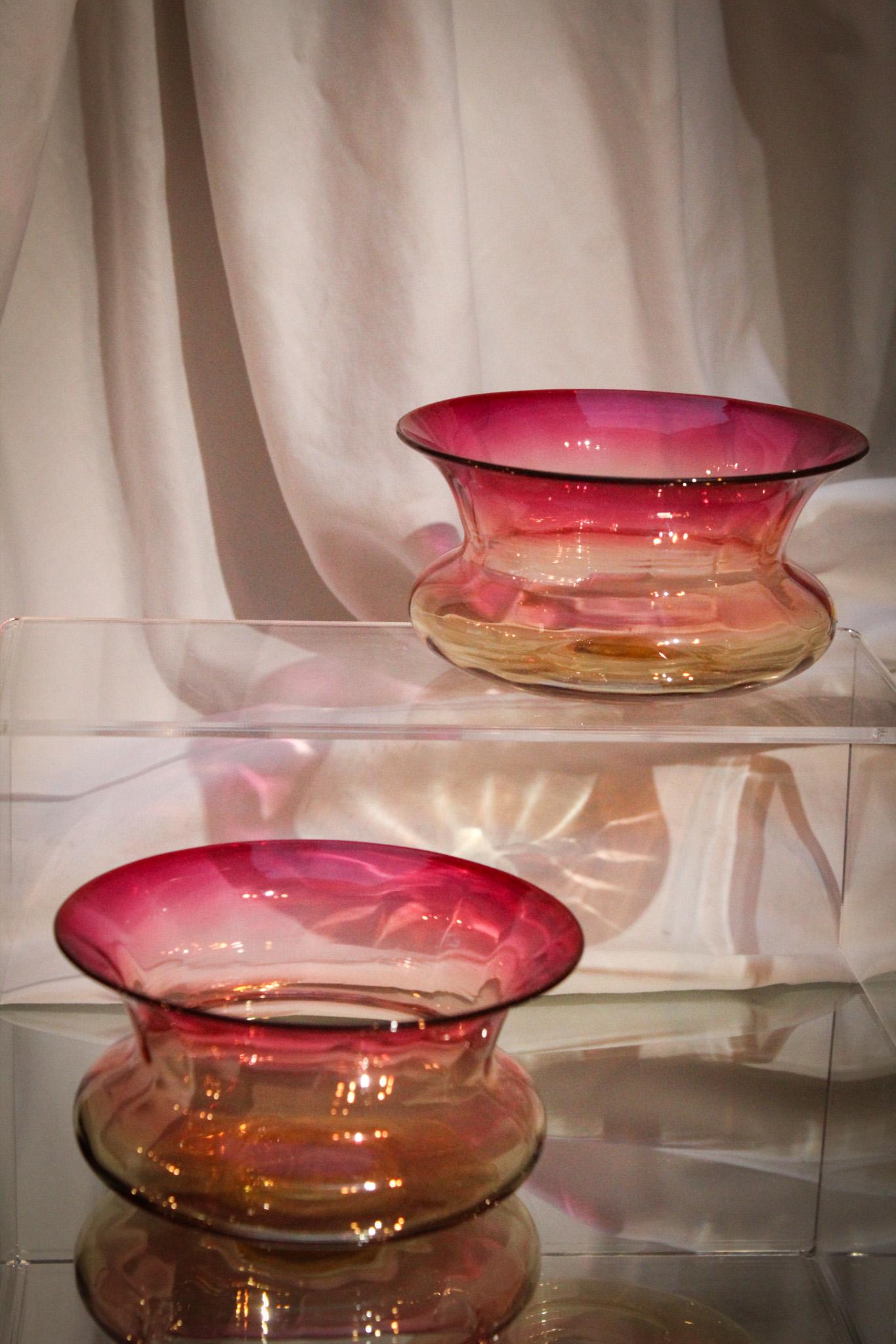 2 pc Lot Victorian Amberina Finger Bowls (1 of 4)