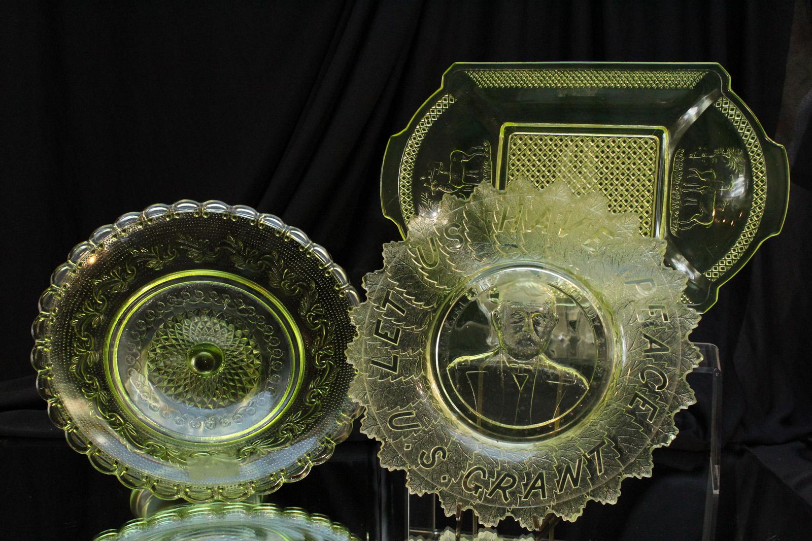 3 pc Lot Vaseline Glass Victorian & More (1 of 10)