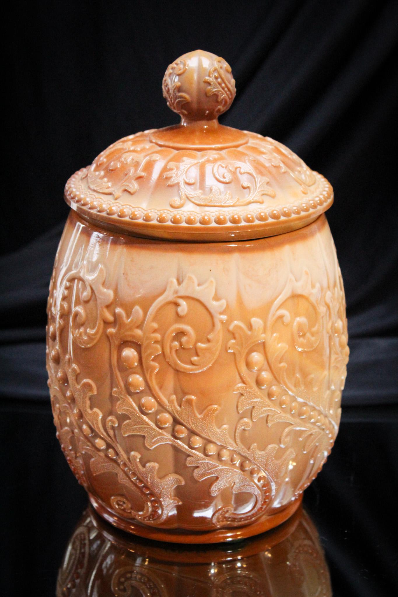 Rare Chocolate Chrysanthemum Leaf McKee Biscuit jar (1 of 5)