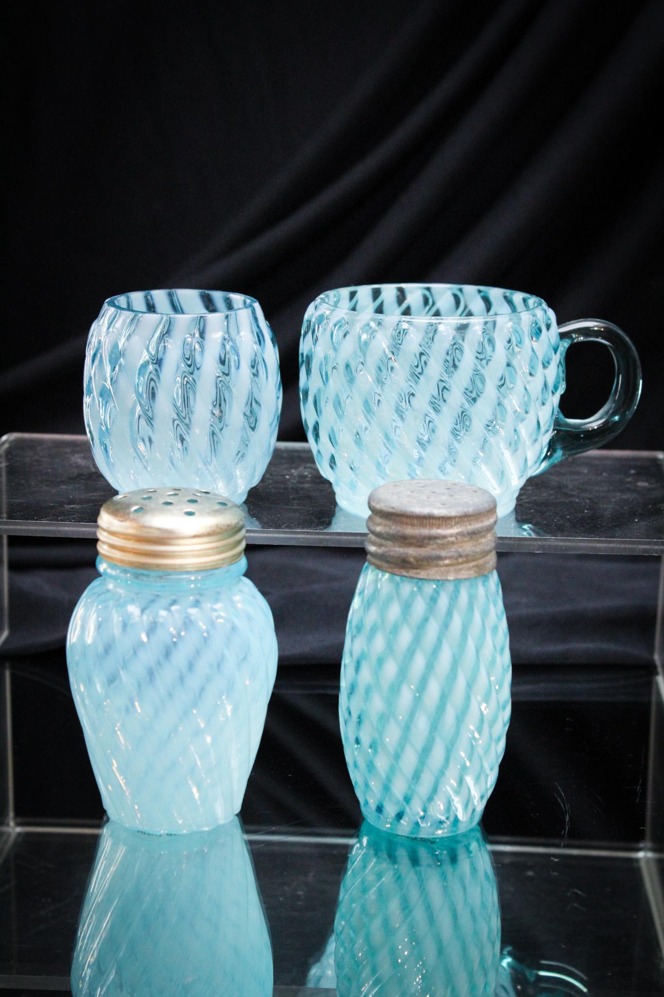 4 pc Lot Blue Opalescent Reverse Swirl Shakers Toothpick & More (1 of 9)