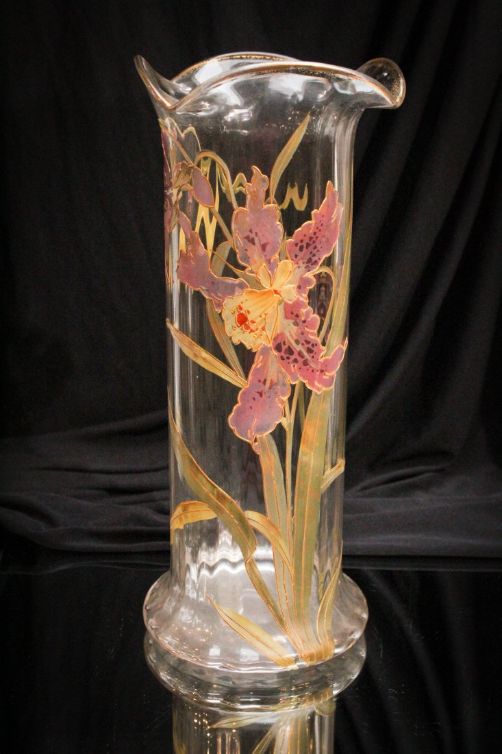 Mt. Washington 12" Verona Glass Victorian Orchids vase (1 of 8)