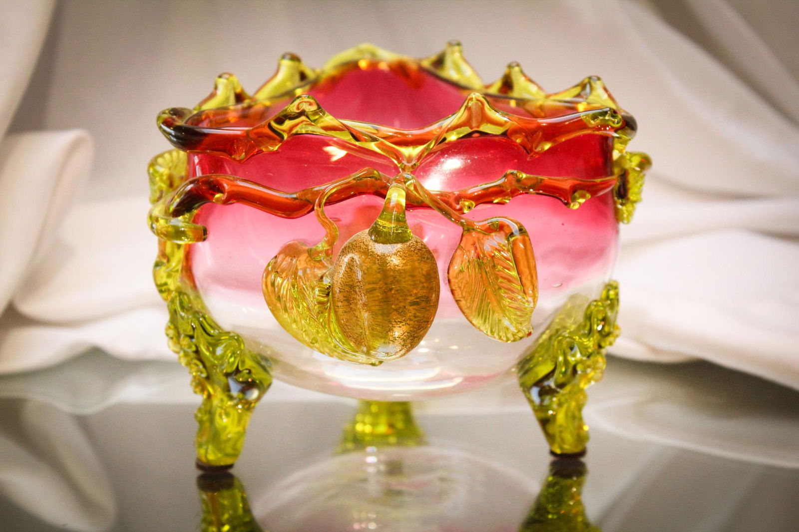 How Amazing is this Stevens & Williams  Applied Fruit Bowl (1 of 5)