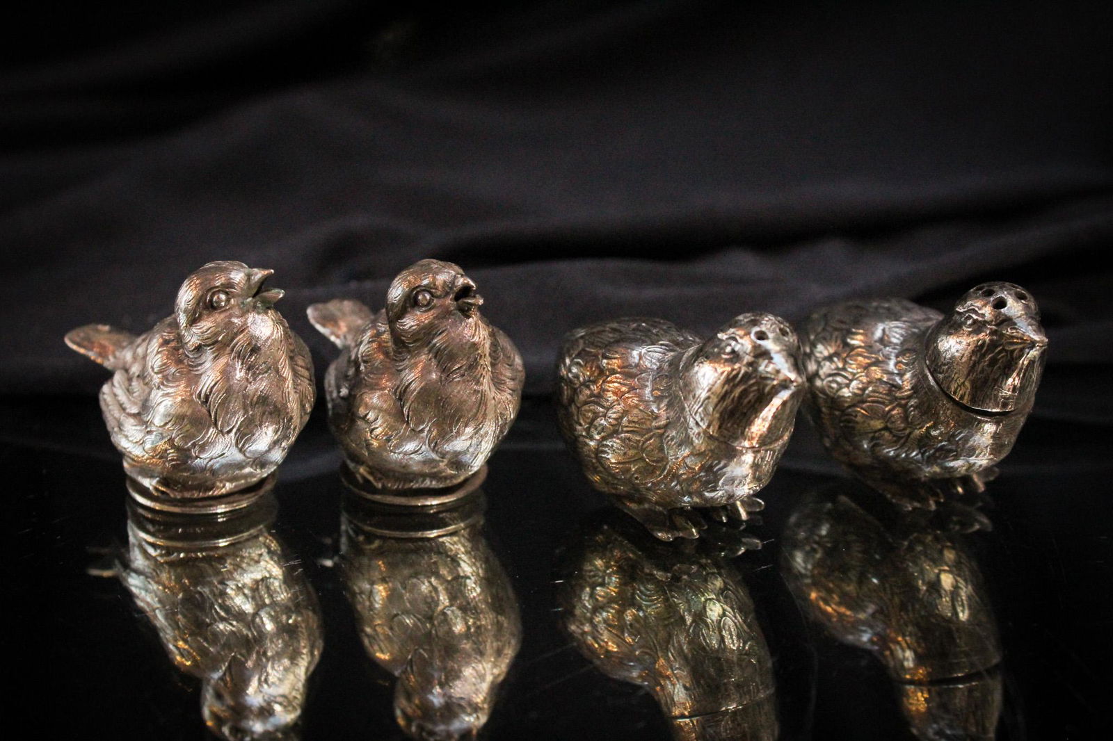 Set of 3 Sterling Hallmarked Chick Shakers & Dips (1 of 7)