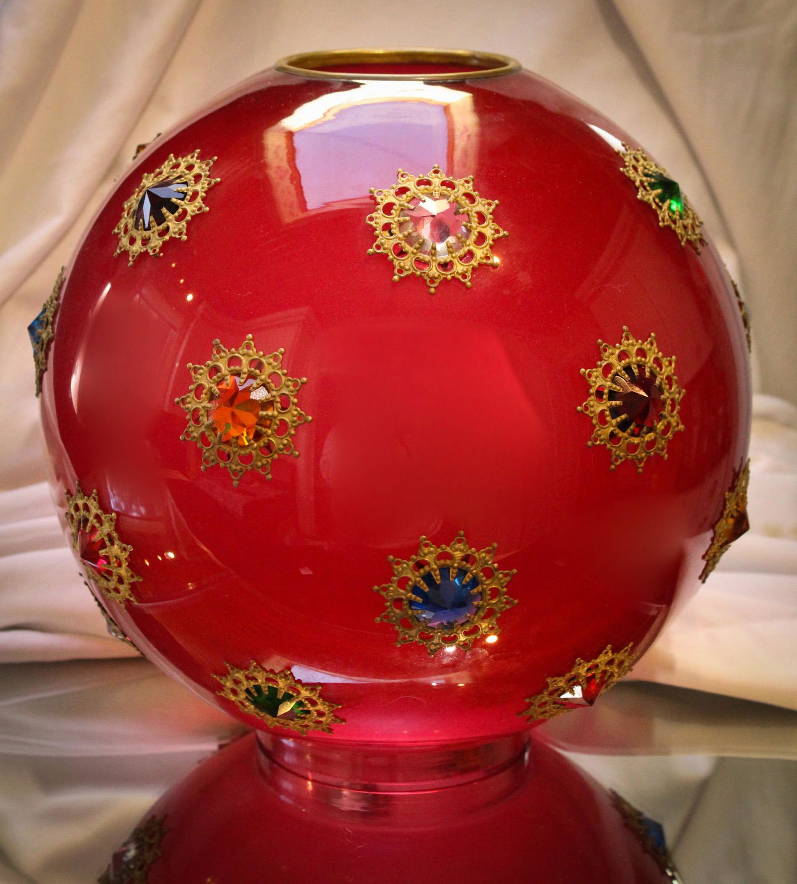 Cranberry Victorian 24 Jeweled Cased Glass 10" Oil Lamp Shade (1 of 4)