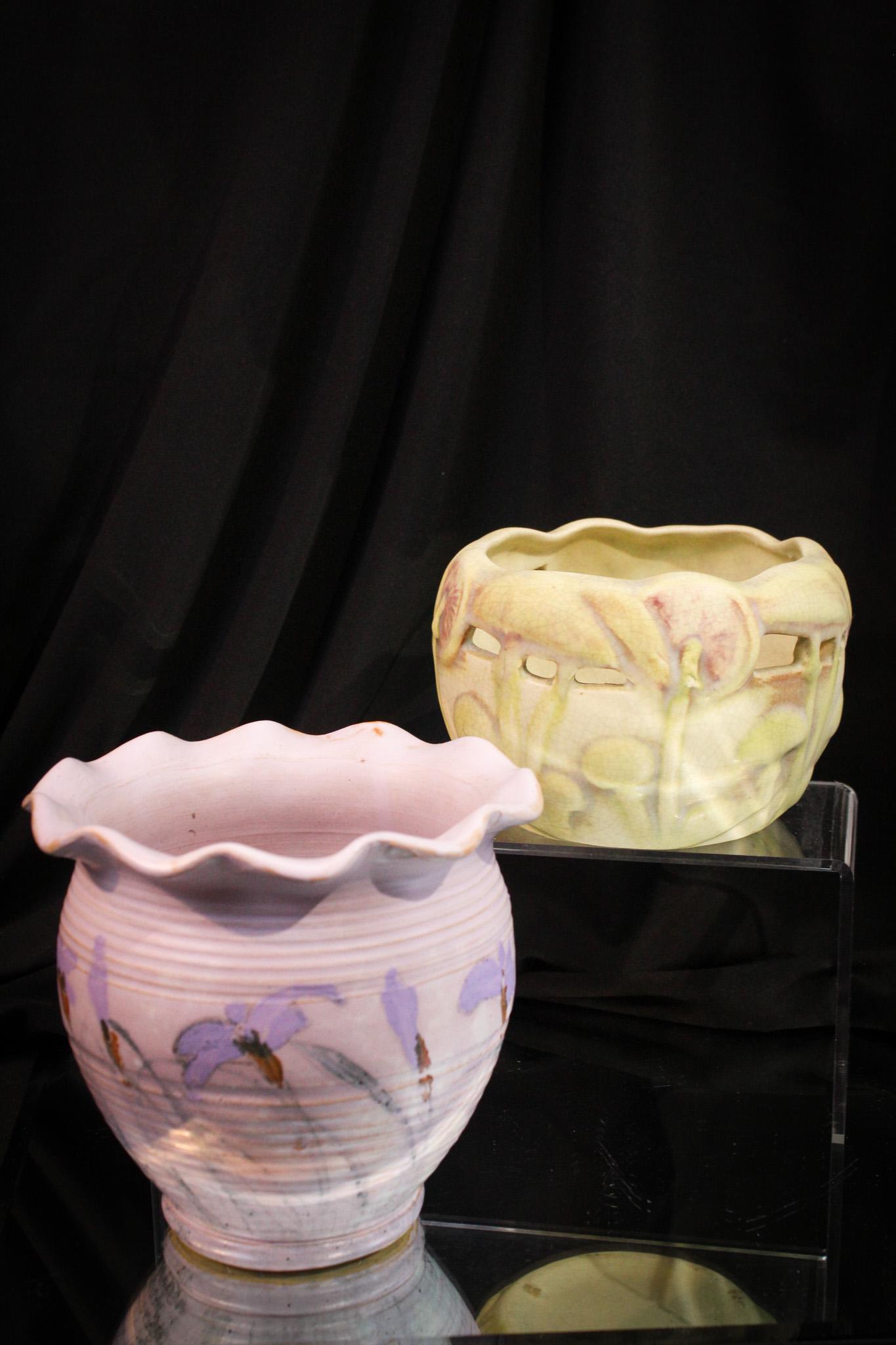 2 pc Lot Weller pottery (1 of 11)