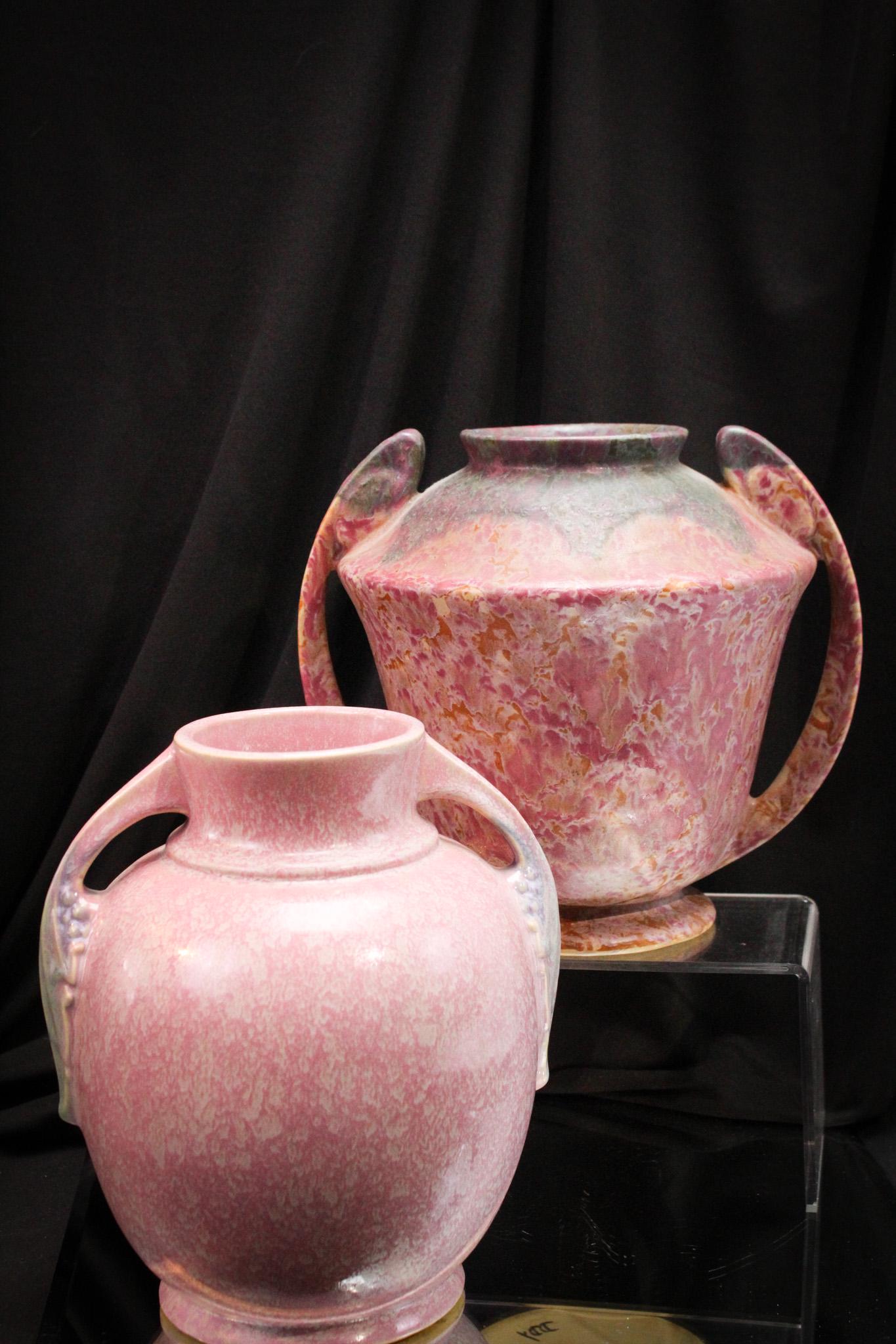 2 pc Lot Roseville Pottery Vases (1 of 13)